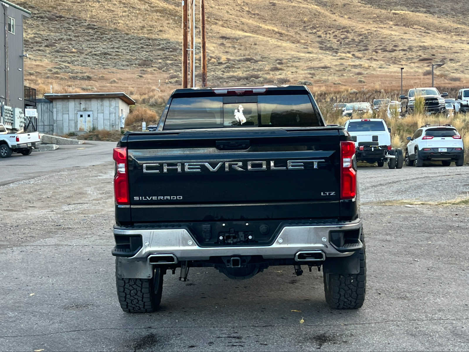 2023 Chevrolet Silverado 1500 LTZ 4WD Crew Cab 157 10