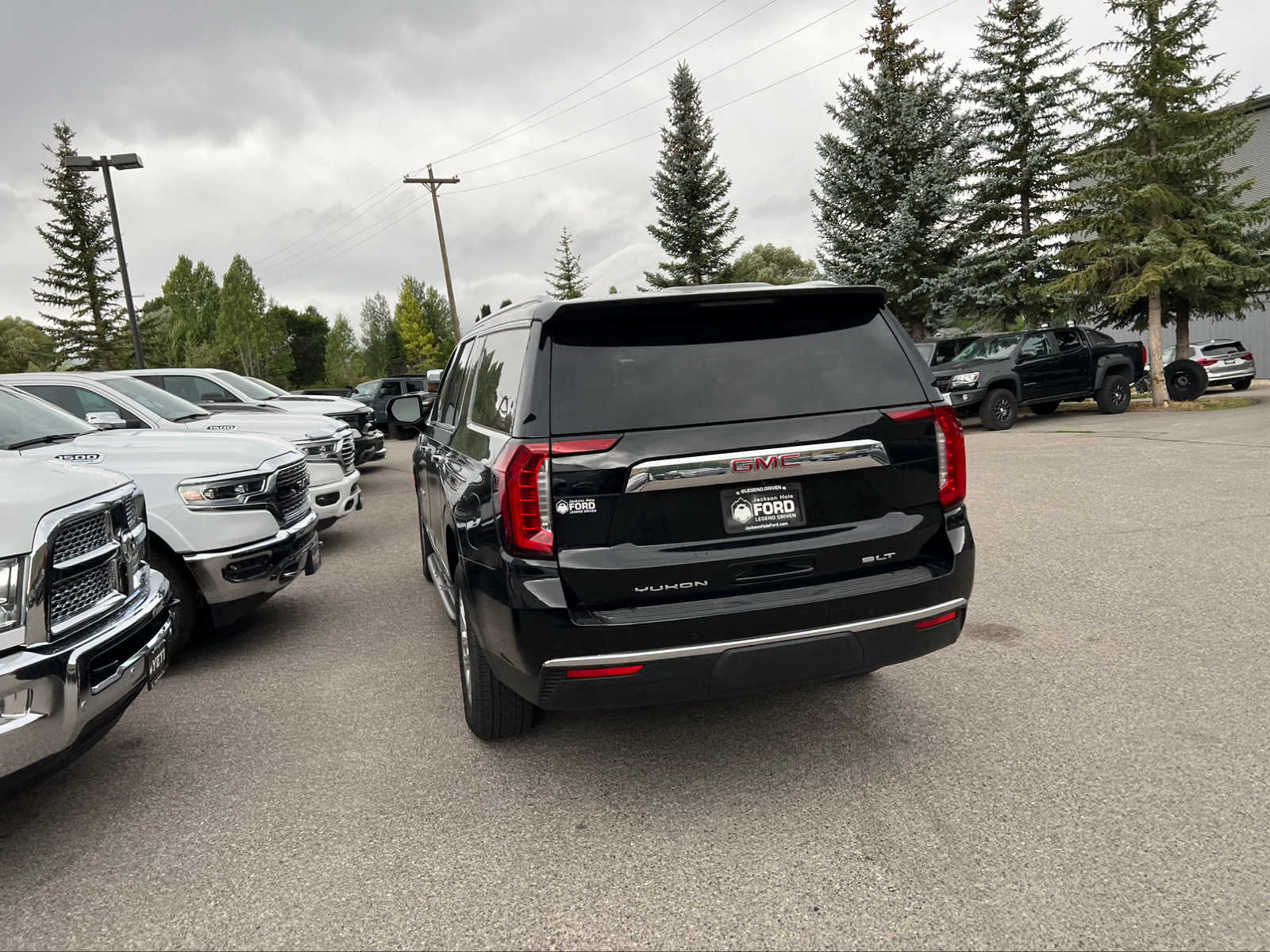 2023 GMC Yukon XL SLT 7