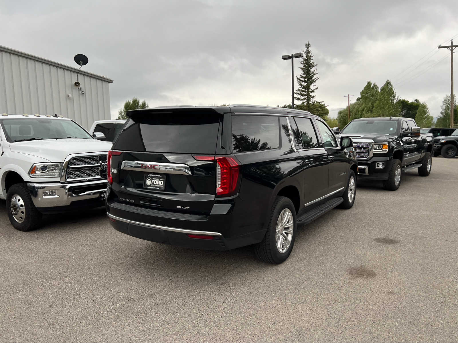 2023 GMC Yukon XL SLT 5