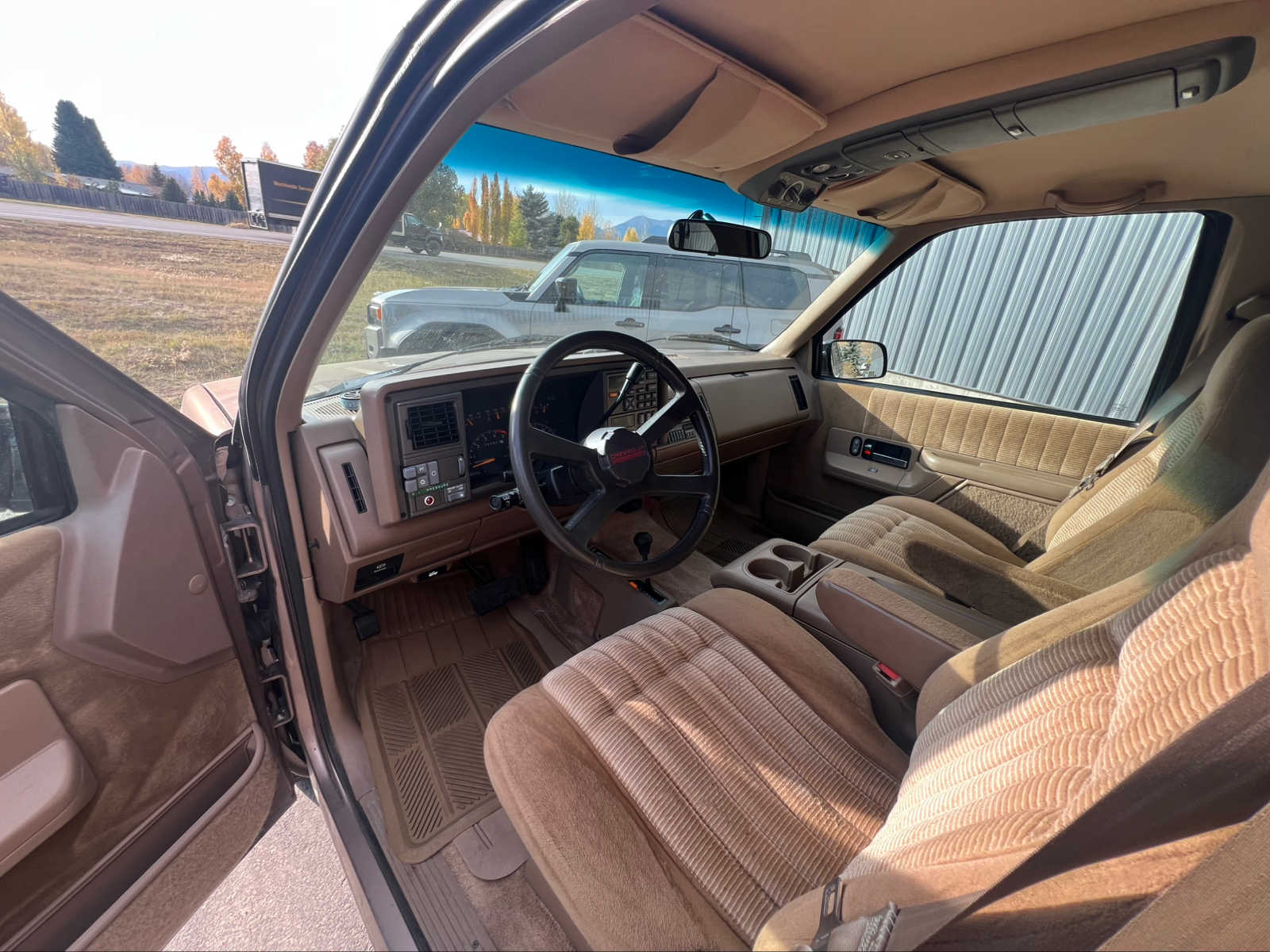 1994 Chevrolet Suburban 1500 4WD 17