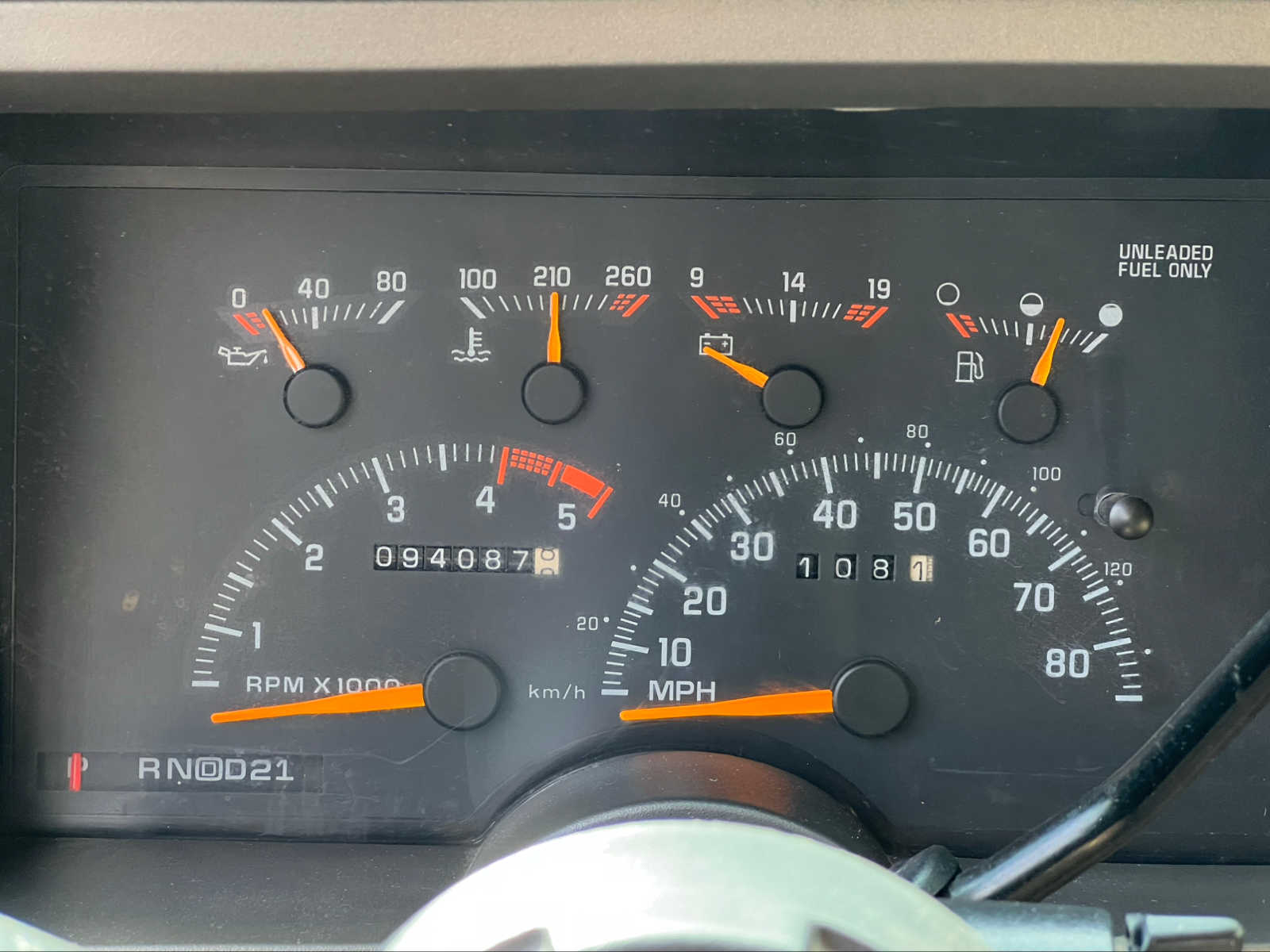 1994 Chevrolet Suburban 1500 4WD 26