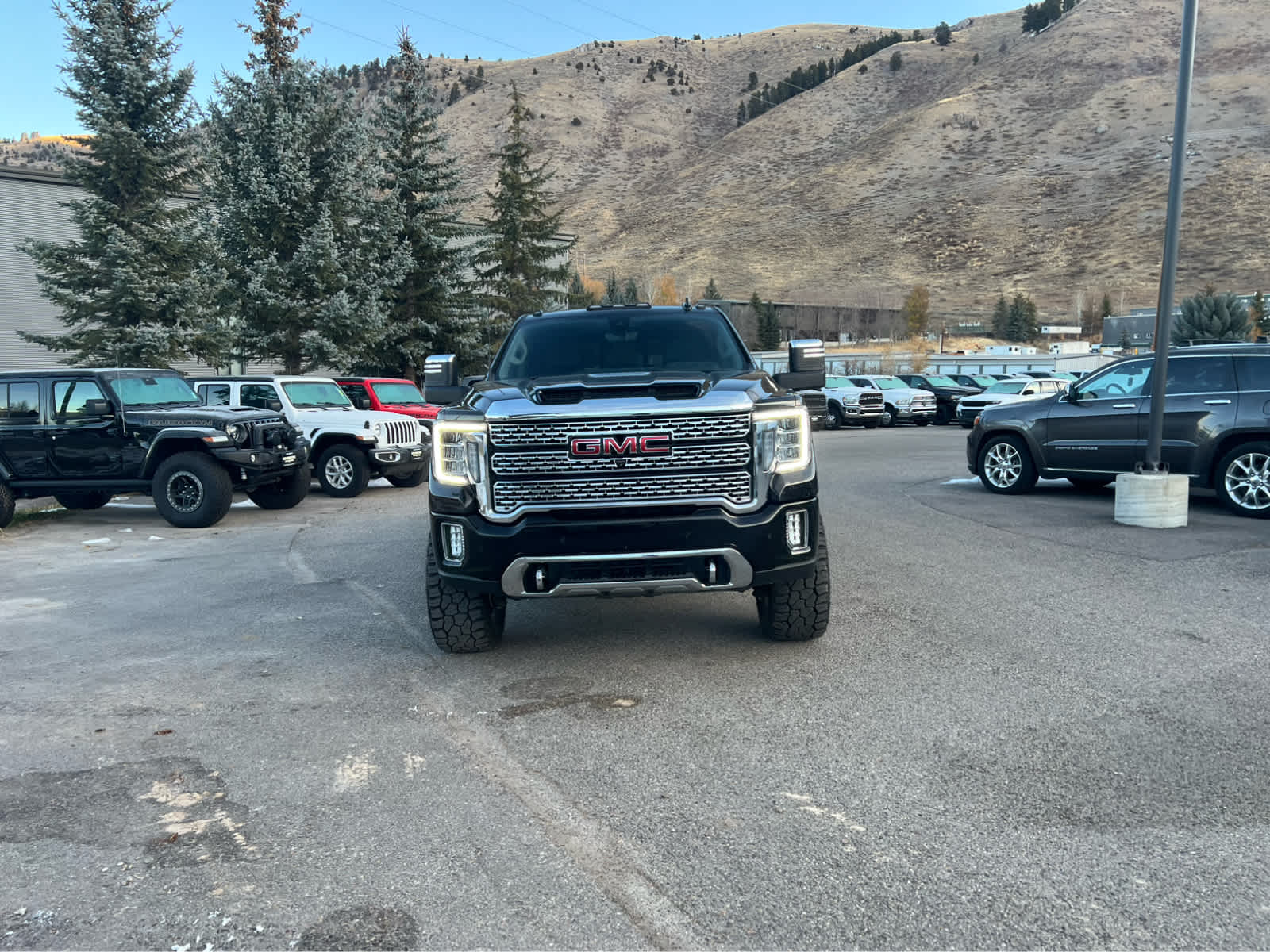 2022 GMC Sierra 2500HD Denali 4WD Crew Cab 159 5