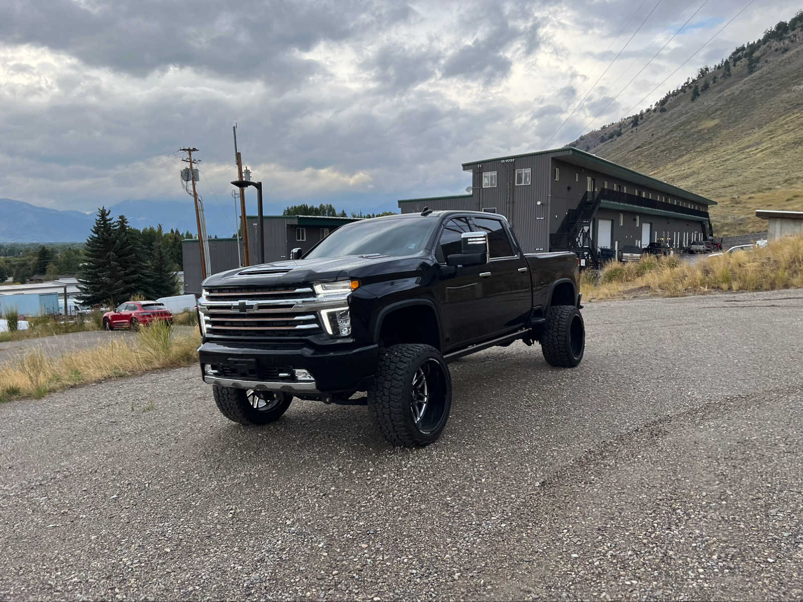 2023 Chevrolet Silverado 3500HD High Country 4WD Crew Cab 159 17