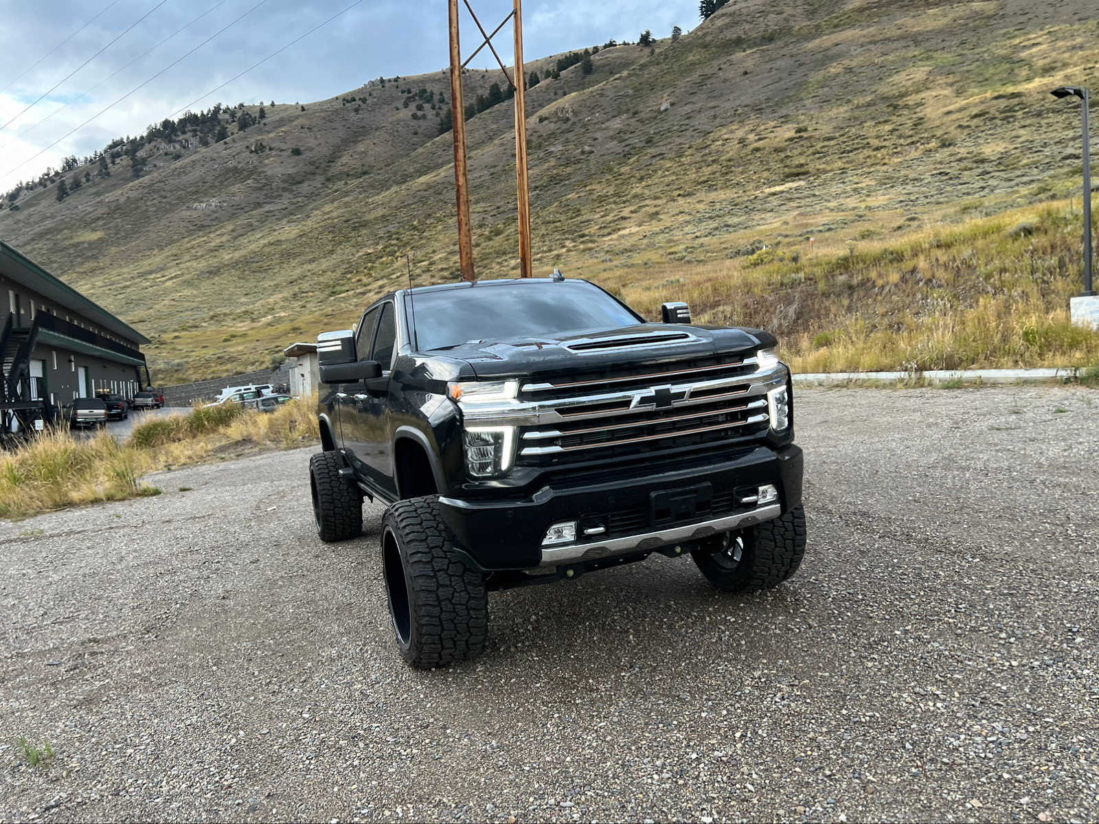 2023 Chevrolet Silverado 3500HD High Country 4WD Crew Cab 159 20