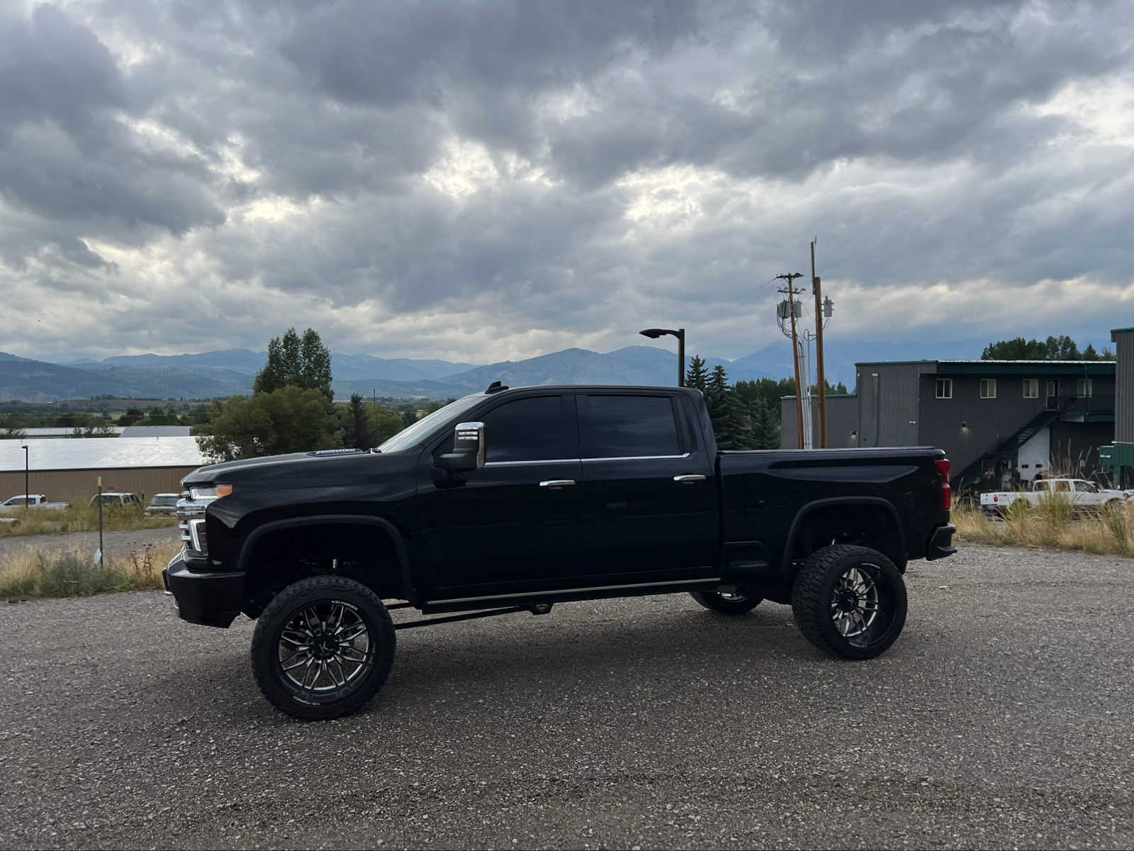 2023 Chevrolet Silverado 3500HD High Country 4WD Crew Cab 159 15