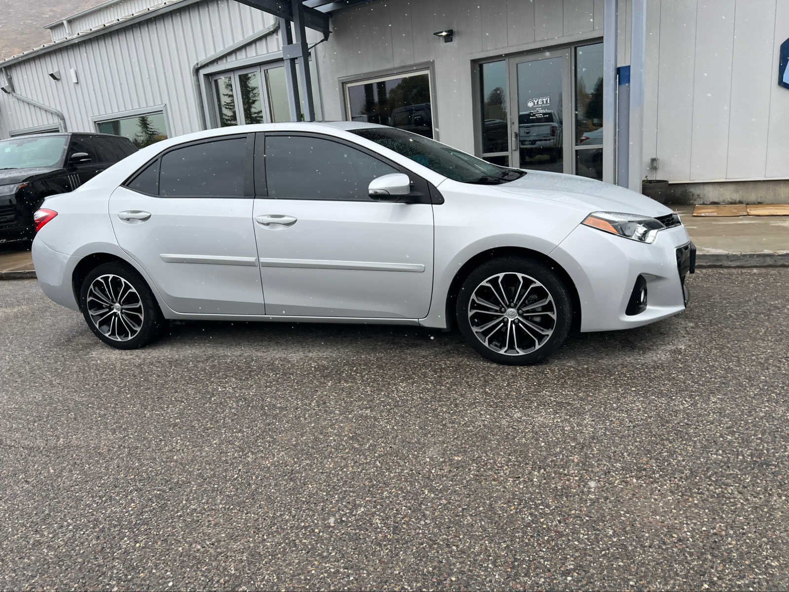 2016 Toyota Corolla S Plus 6