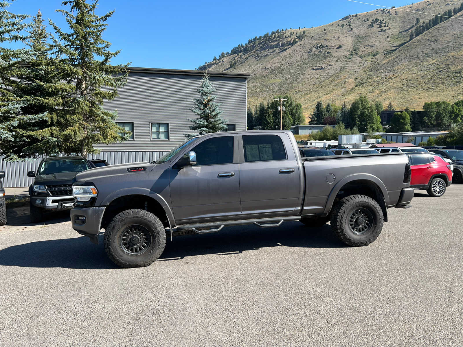 2021 Ram 3500 Laramie 4x4 Crew Cab 64 Box 18