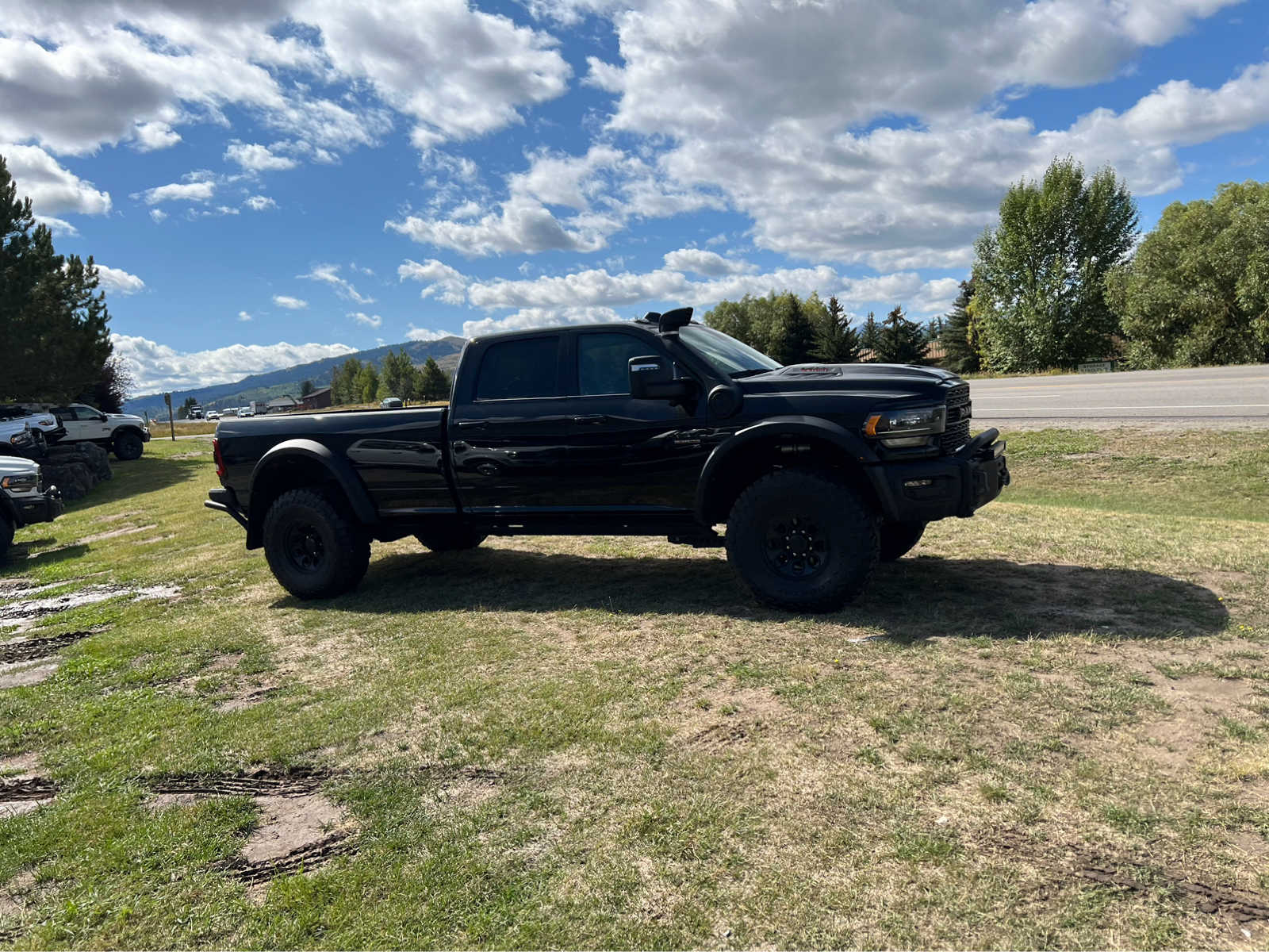 2024 Ram 3500 Limited 4x4 Crew Cab 8 Box 11