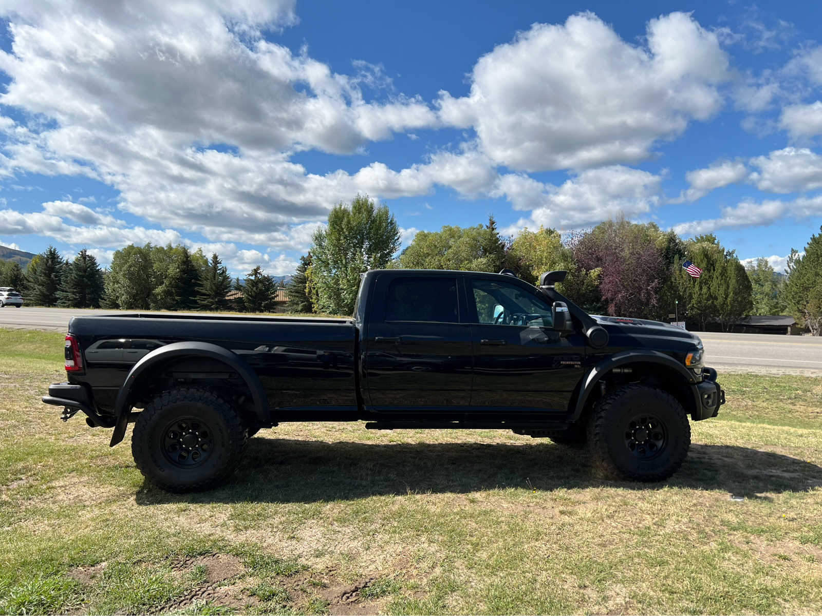 2024 Ram 3500 Limited 4x4 Crew Cab 8 Box 12