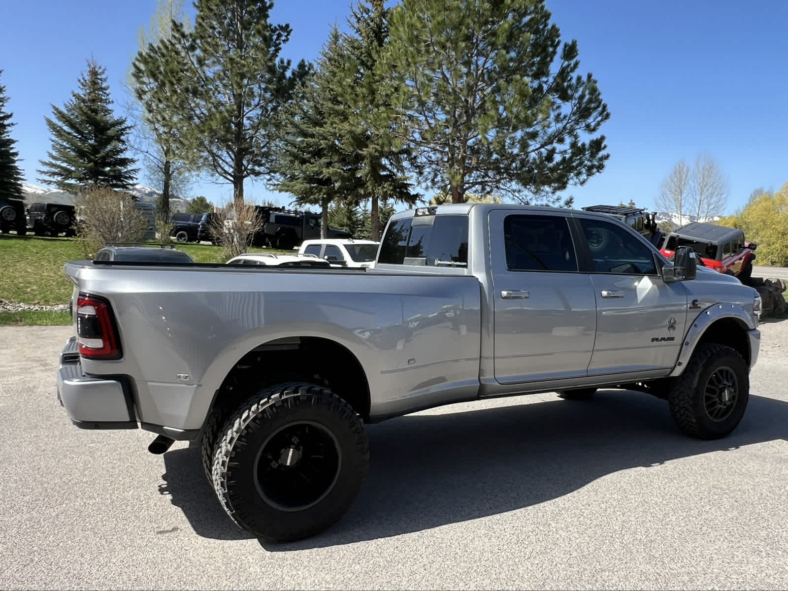 2023 Ram 3500 Laramie 4x4 Crew Cab 8 Box 6