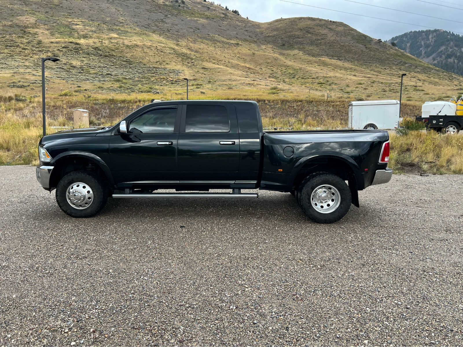 2015 Ram 3500 Laramie 4WD Mega Cab 160.5 11