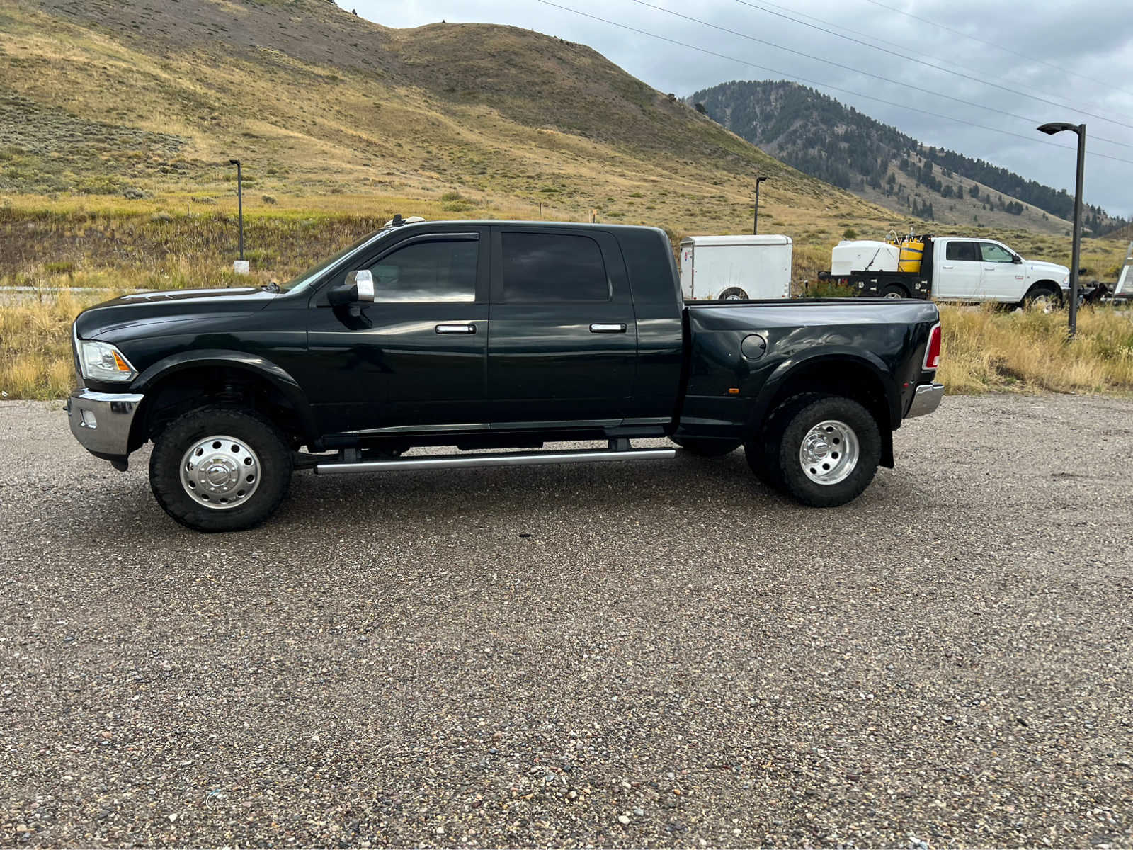 2015 Ram 3500 Laramie 4WD Mega Cab 160.5 12