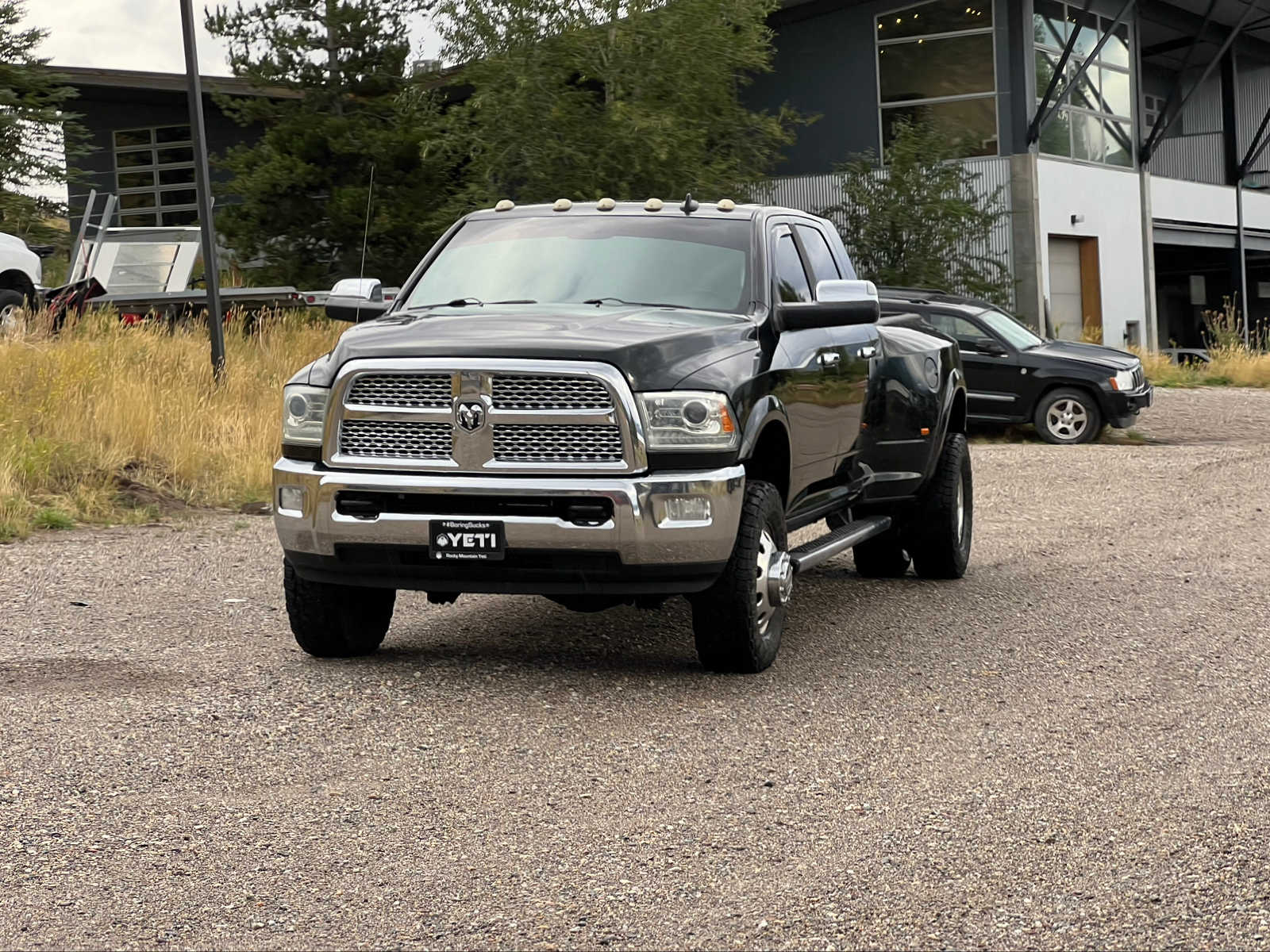 2015 Ram 3500 Laramie 4WD Mega Cab 160.5 3