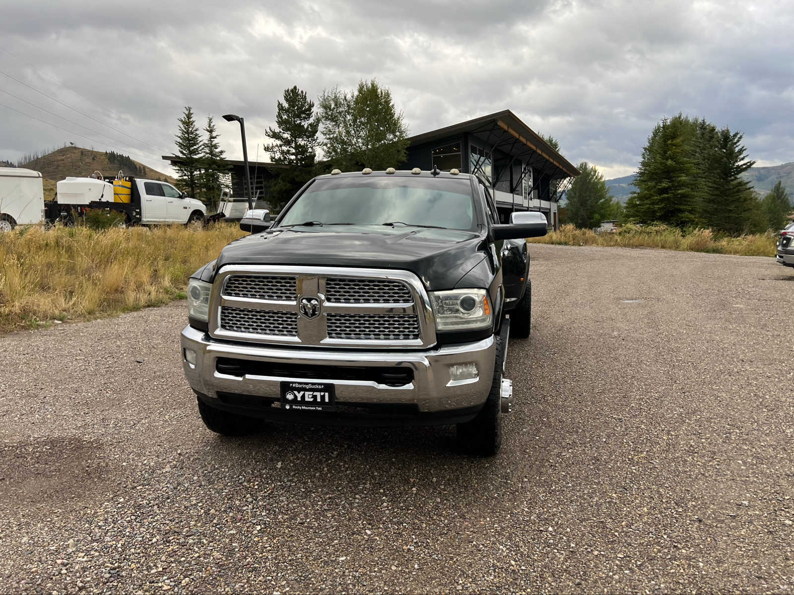 2015 Ram 3500 Laramie 4WD Mega Cab 160.5 22