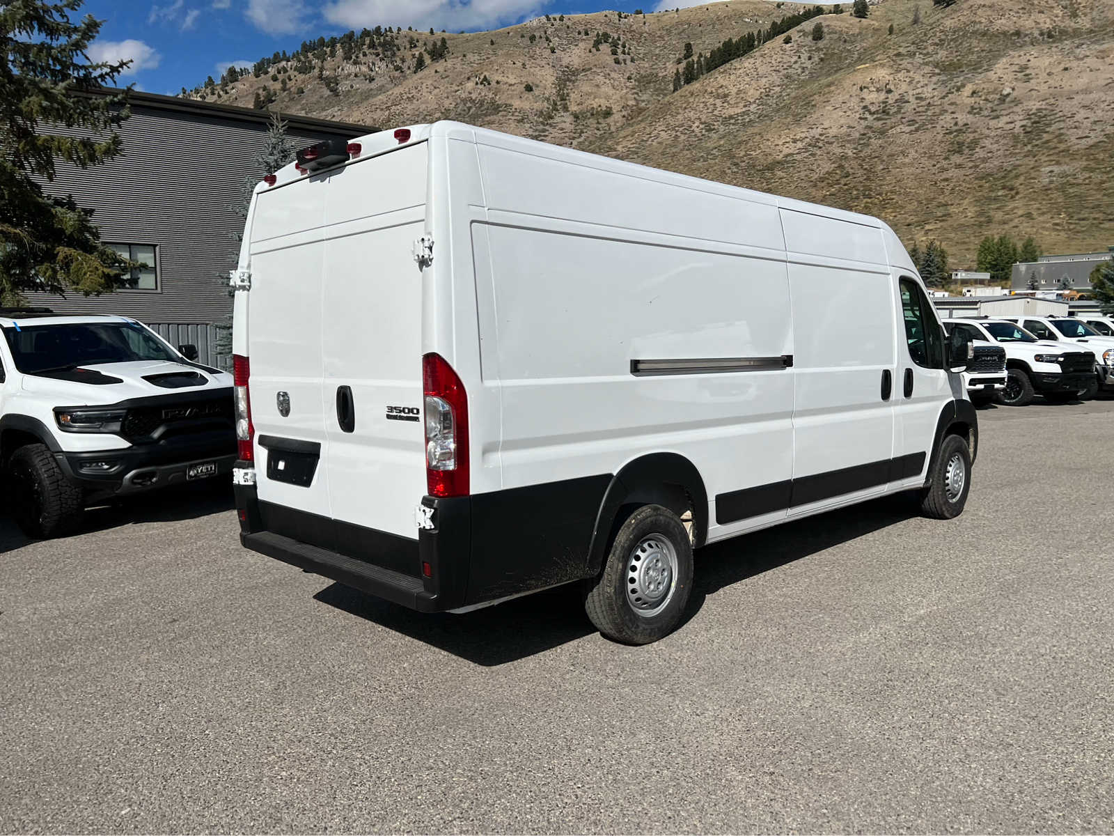 2025 Ram ProMaster SLT+ 10