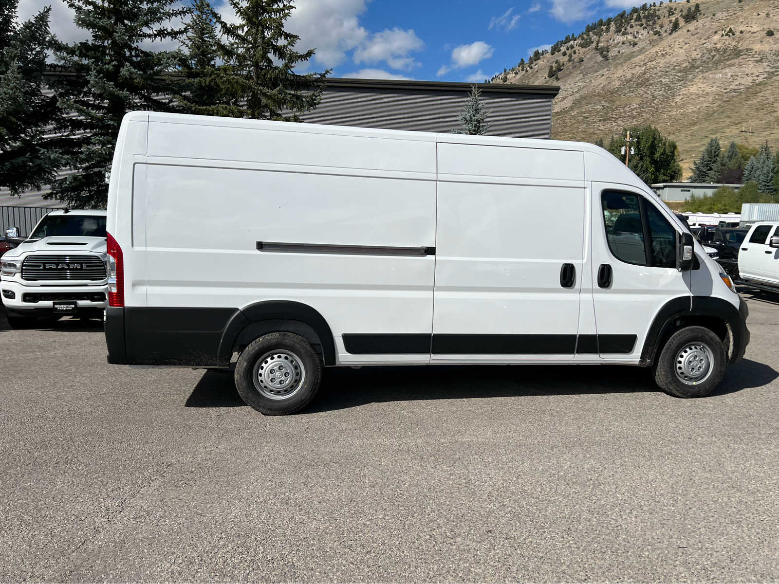 2025 Ram ProMaster SLT+ 9