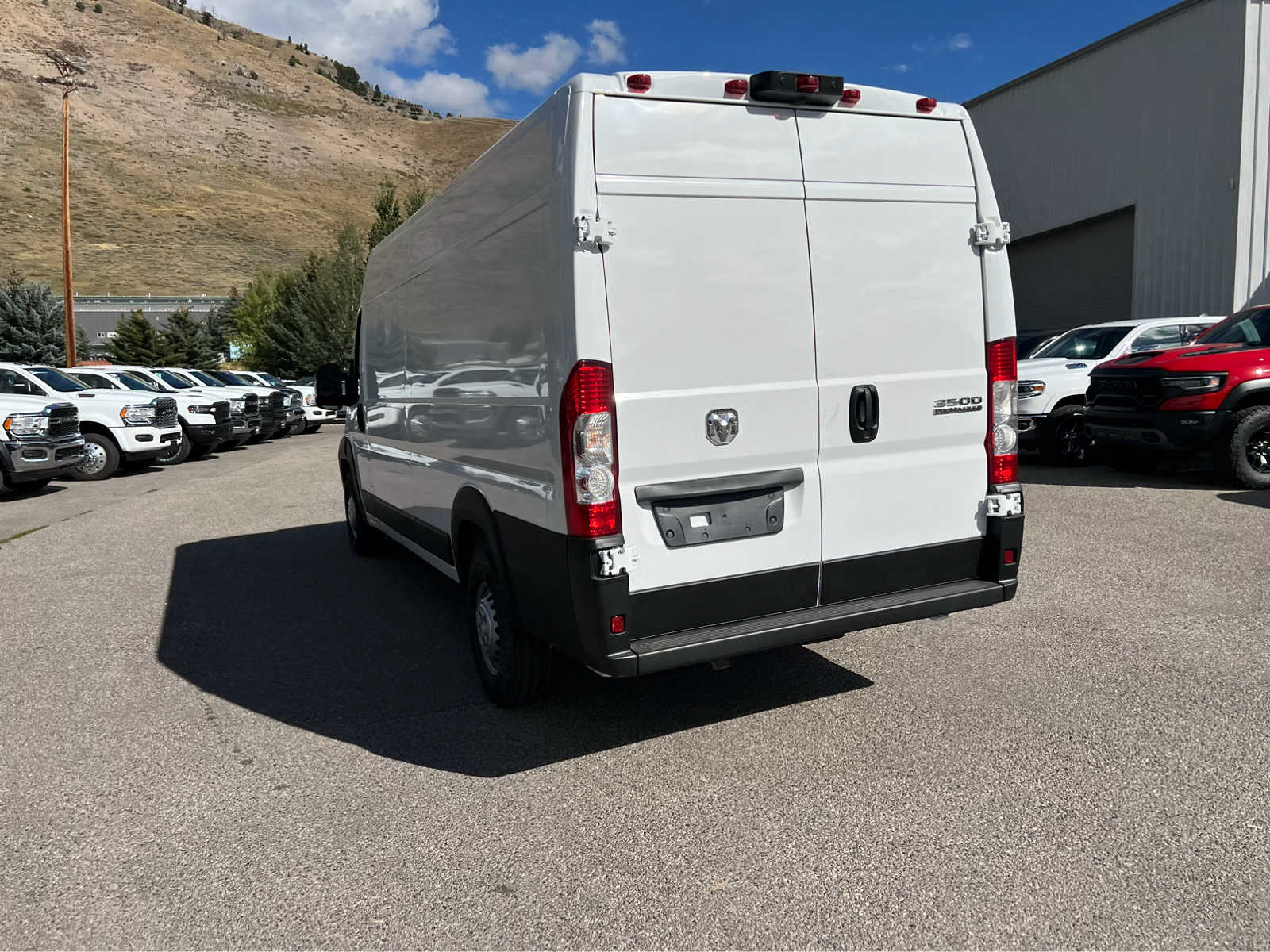 2025 Ram ProMaster SLT+ 13