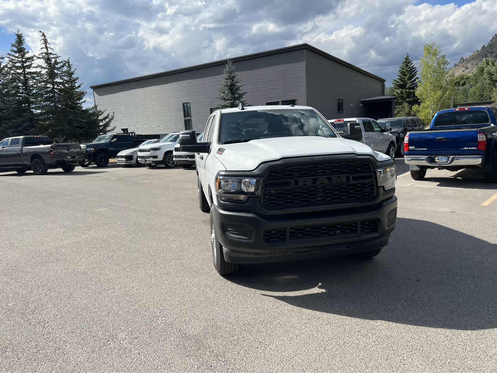 2024 Ram 2500 Tradesman 4x4 Crew Cab 64 Box 6