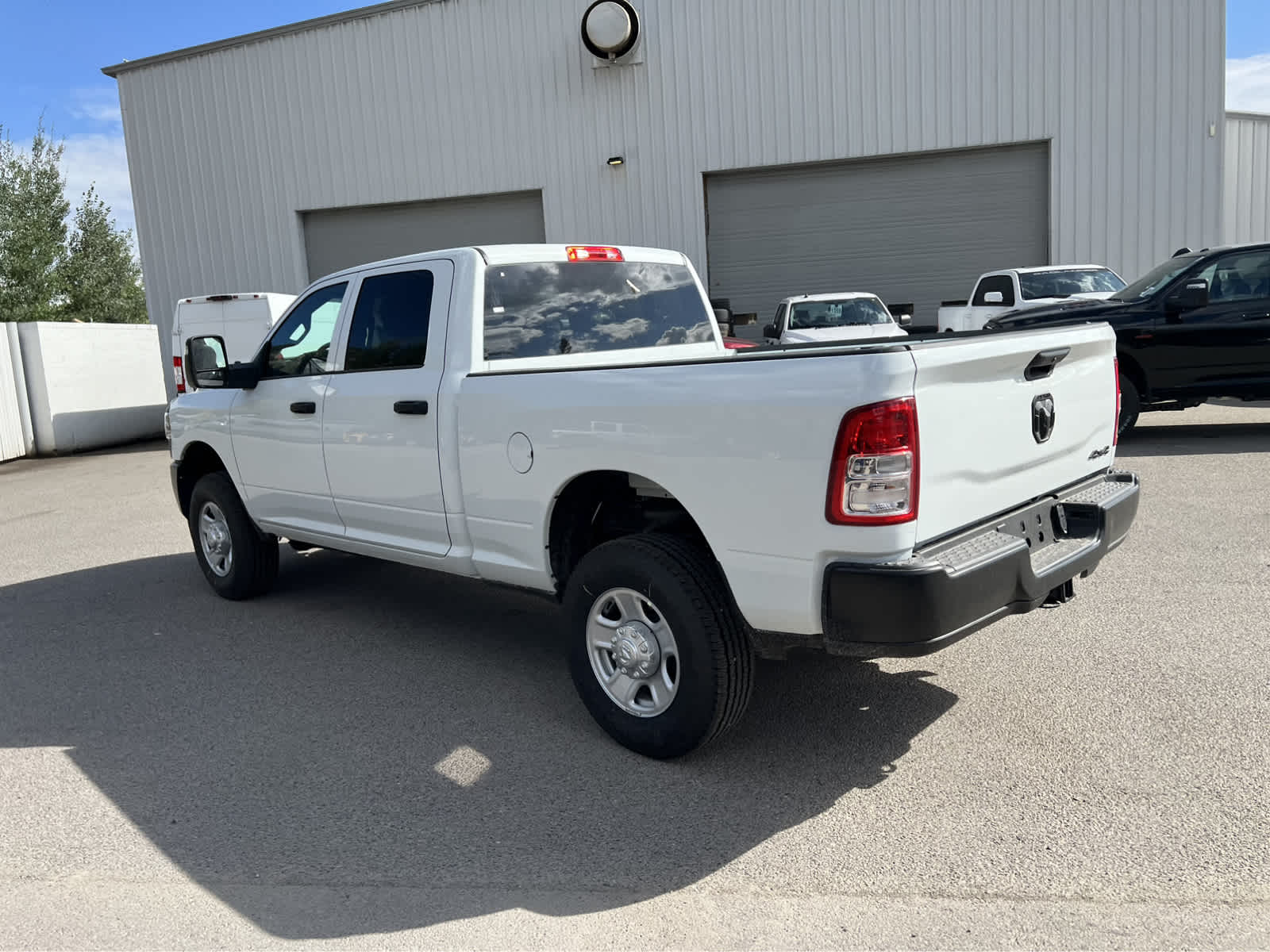 2024 Ram 2500 Tradesman 4x4 Crew Cab 64 Box 16