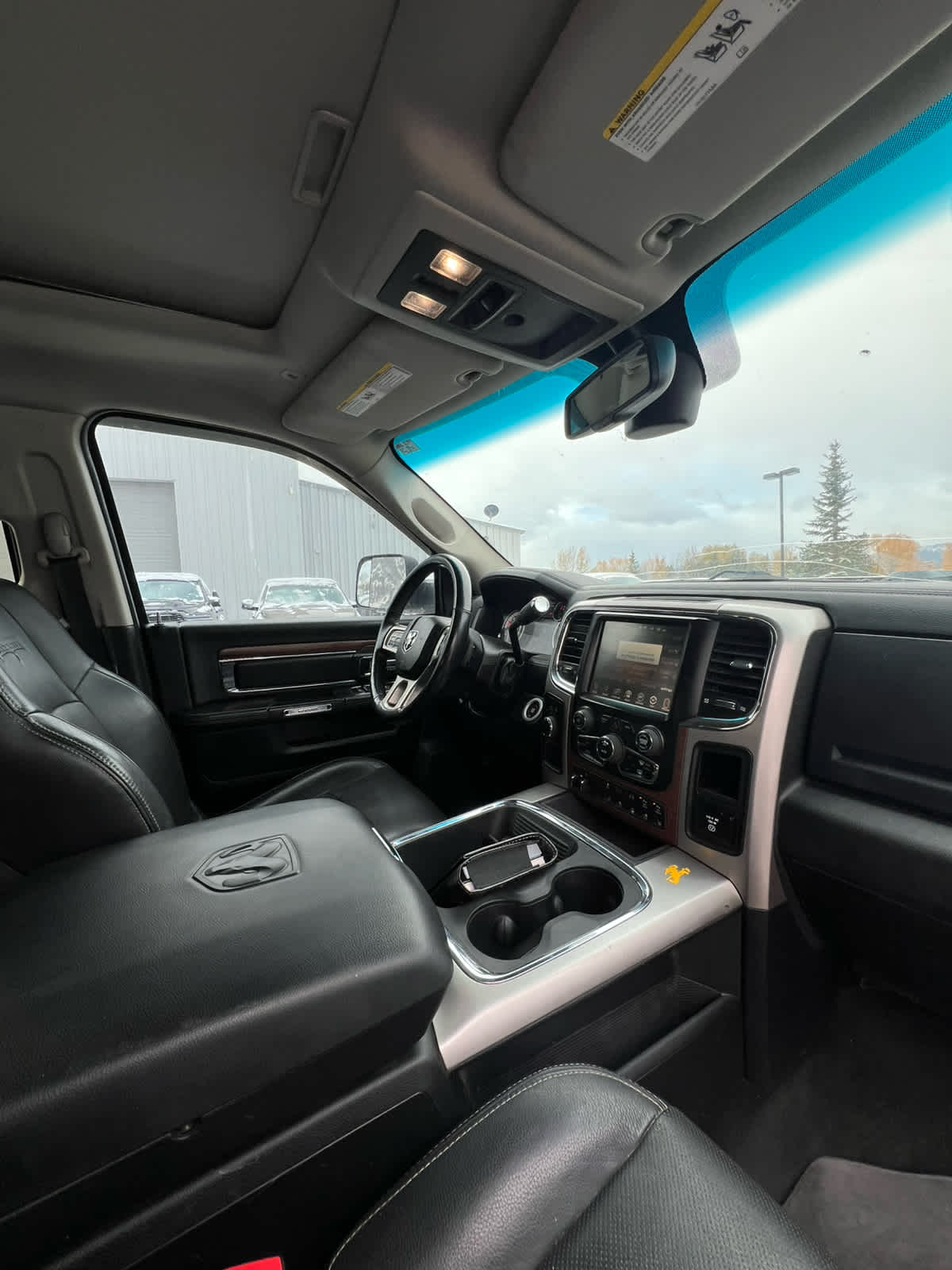 2017 Ram 2500 Laramie 4x4 Crew Cab 64 Box 18