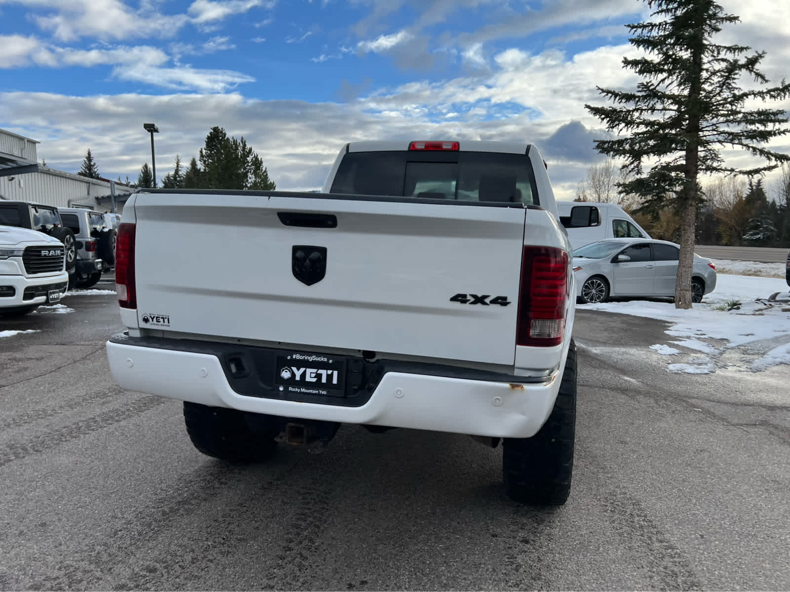 2017 Ram 2500 Laramie 4x4 Crew Cab 64 Box 11