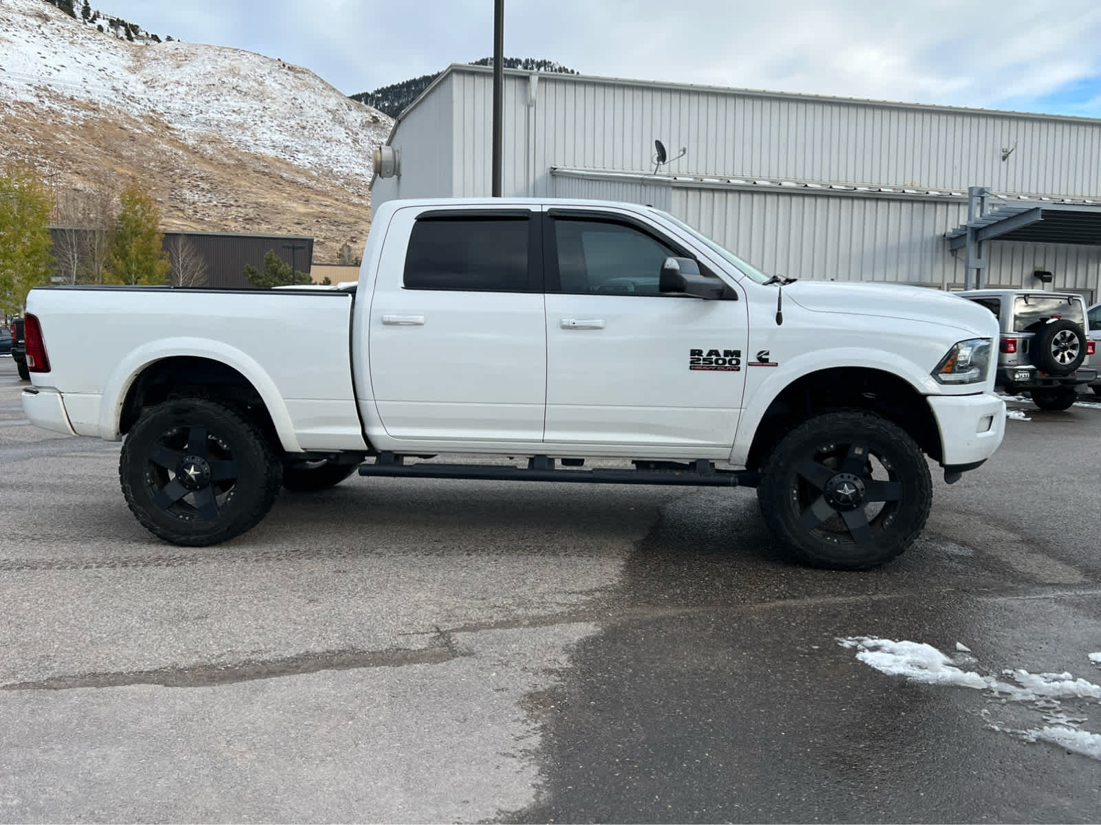 2017 Ram 2500 Laramie 4x4 Crew Cab 64 Box 8