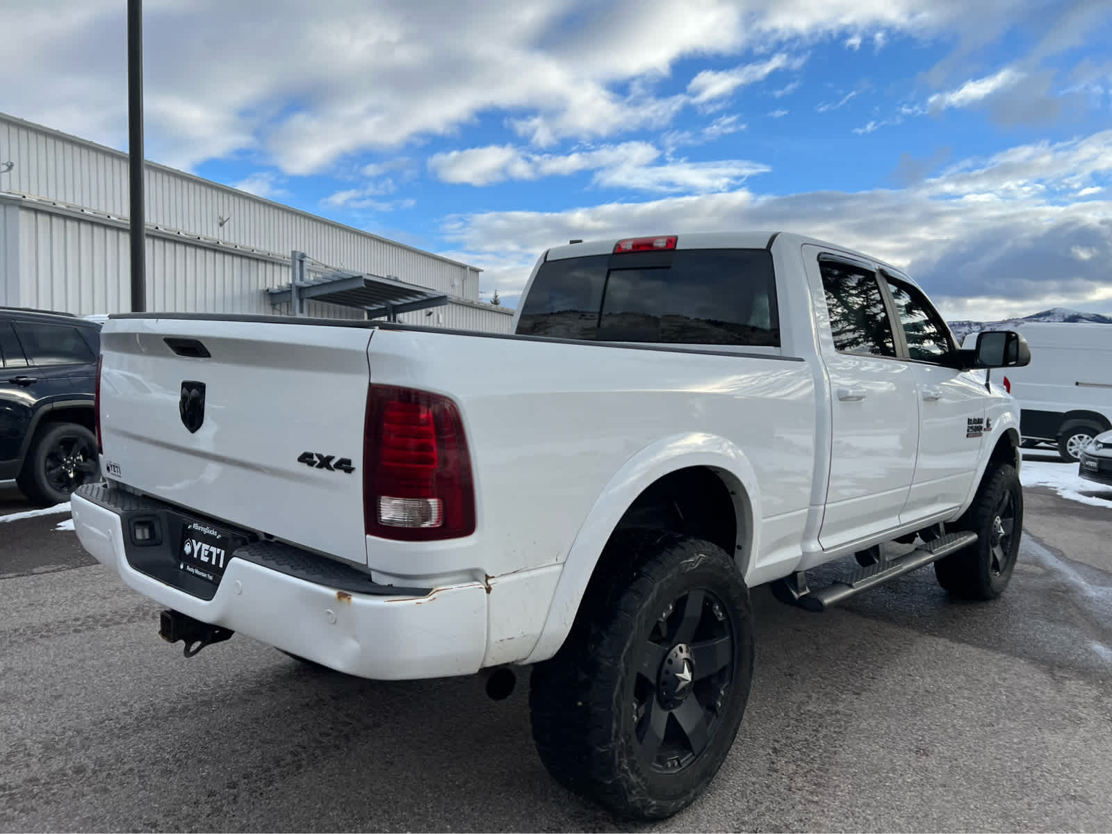 2017 Ram 2500 Laramie 4x4 Crew Cab 64 Box 10