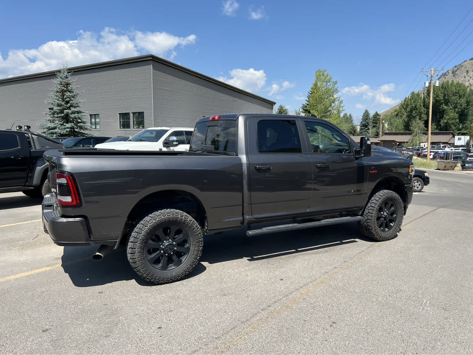 2023 Ram 2500 Laramie 4x4 Crew Cab 64 Box 10