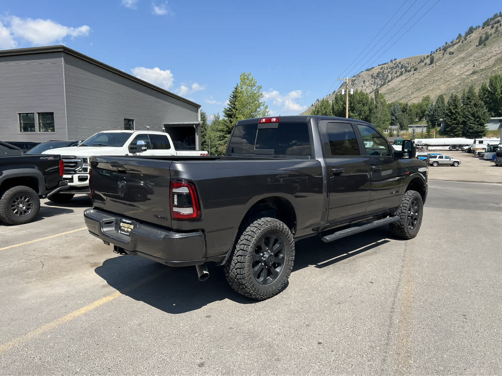 2023 Ram 2500 Laramie 4x4 Crew Cab 64 Box 11