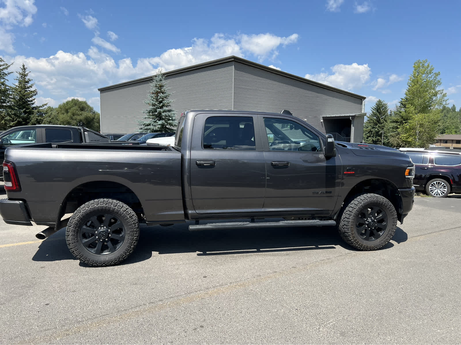 2023 Ram 2500 Laramie 4x4 Crew Cab 64 Box 9