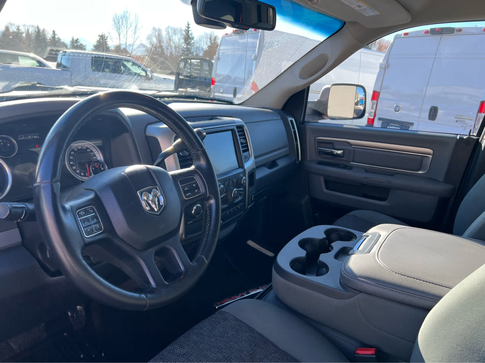 2015 Ram 2500 SLT 4WD Crew Cab 169 19