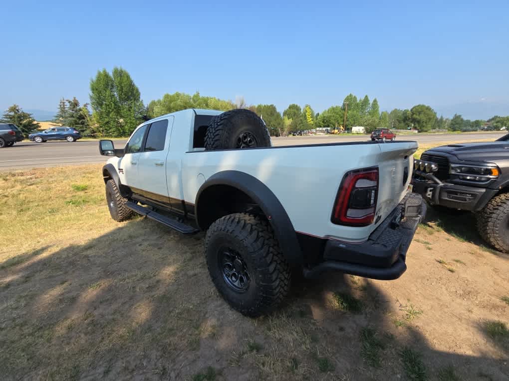 2024 Ram 2500 Laramie 4x4 Mega Cab 64 Box 4