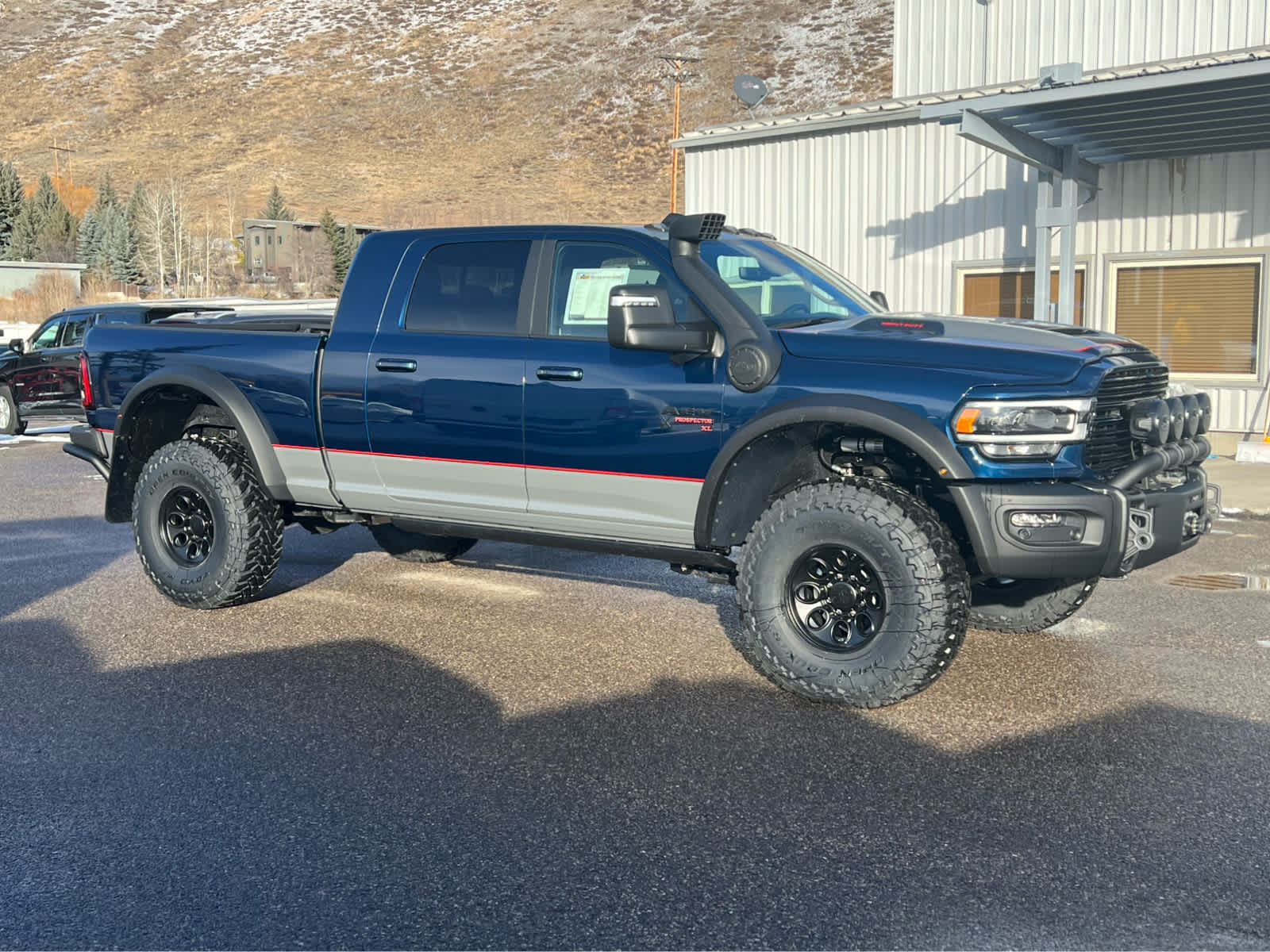 2024 Ram 2500 Laramie 4x4 Mega Cab 64 Box 5