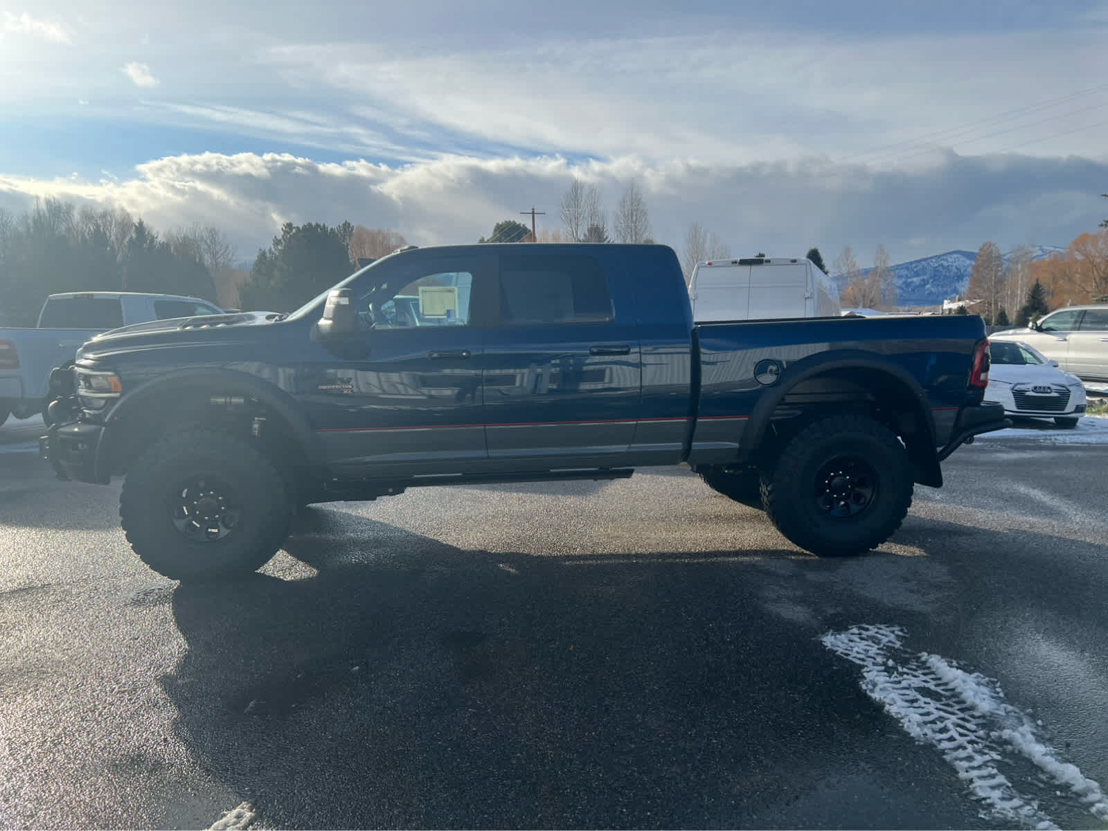 2024 Ram 2500 Laramie 4x4 Mega Cab 64 Box 13