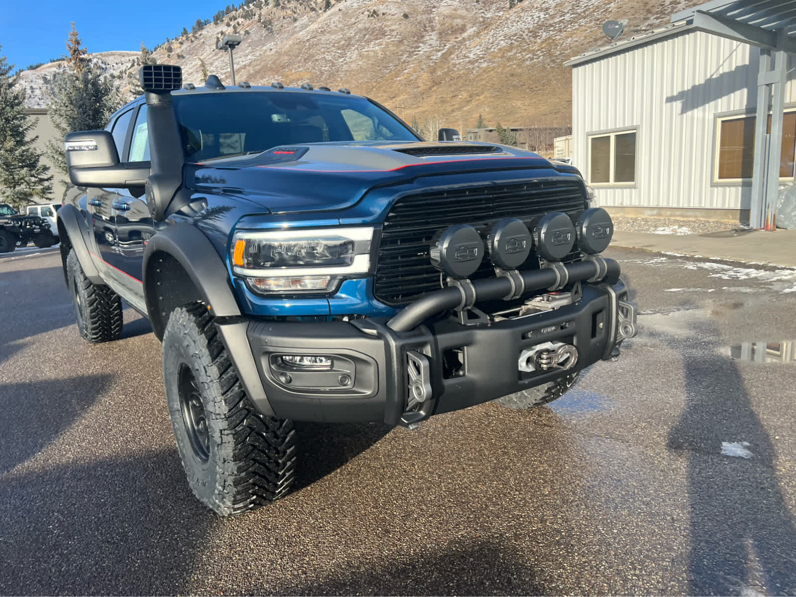 2024 Ram 2500 Laramie 4x4 Mega Cab 64 Box 18