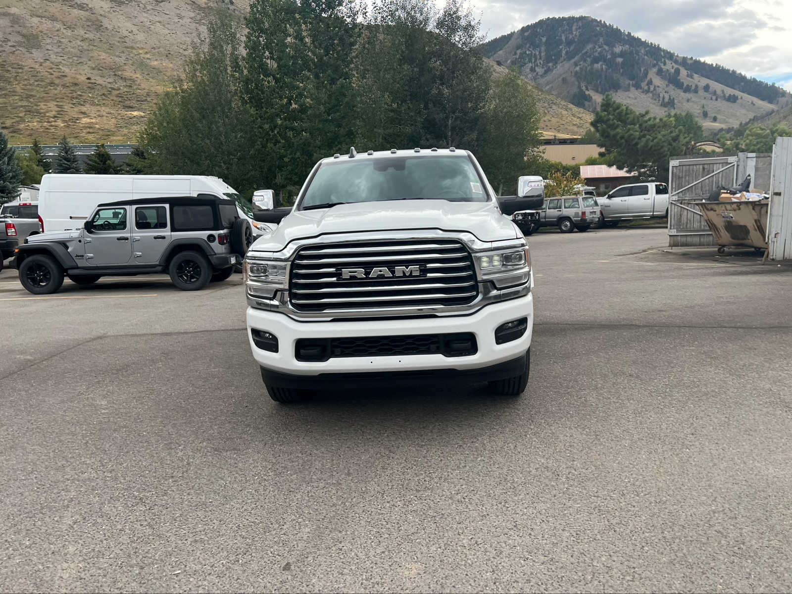 2024 Ram 2500 Longhorn 4x4 Mega Cab 64 Box 5