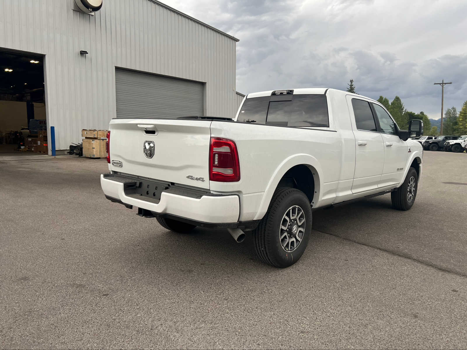 2024 Ram 2500 Longhorn 4x4 Mega Cab 64 Box 14