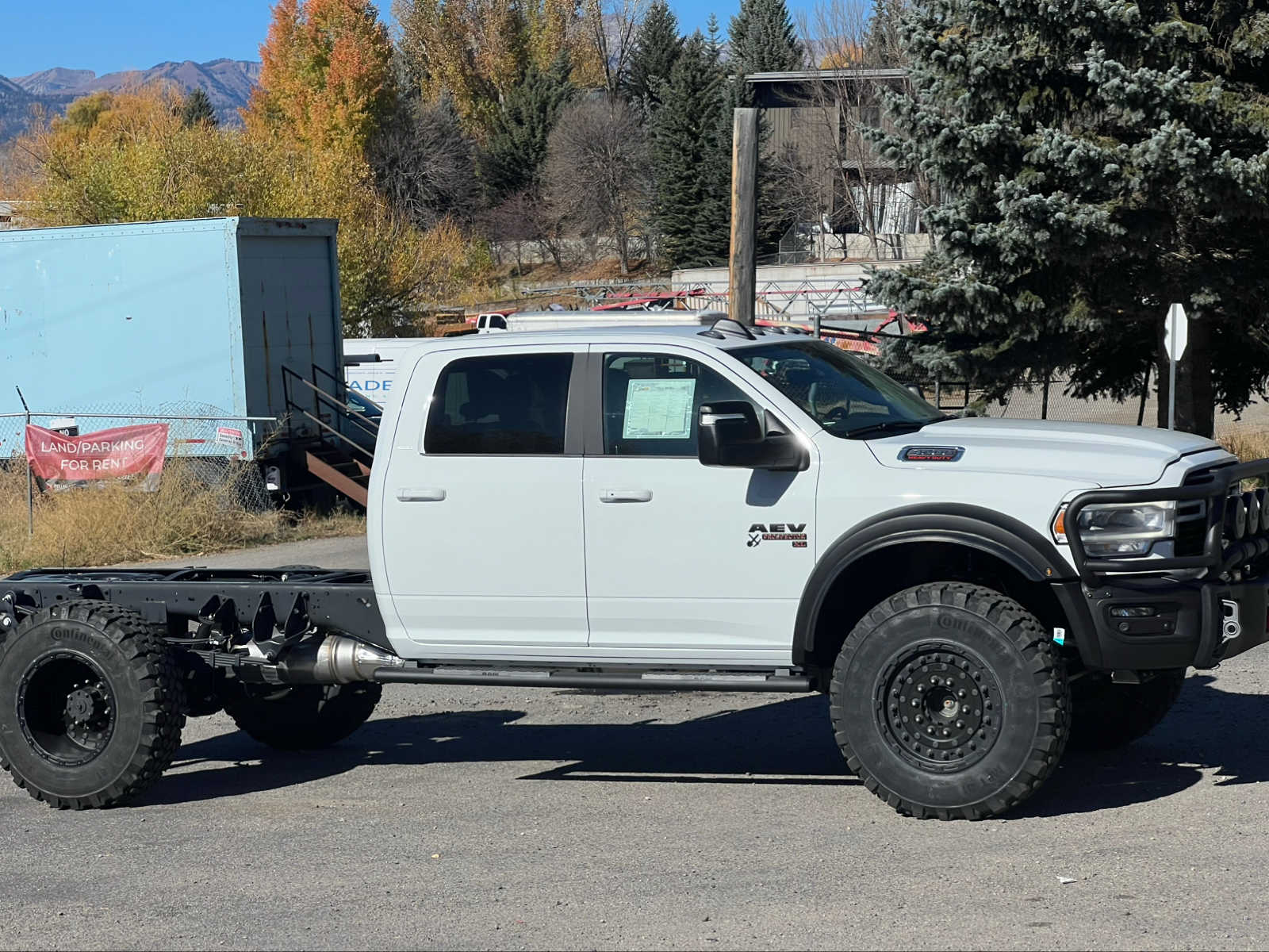 2024 Ram 4500 Chassis Cab Laramie 4x4 Crew Cab 60 CA 173.4 WB 9