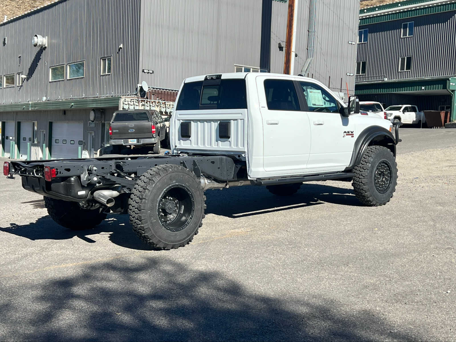 2024 Ram 4500 Chassis Cab Laramie 4x4 Crew Cab 60 CA 173.4 WB 12