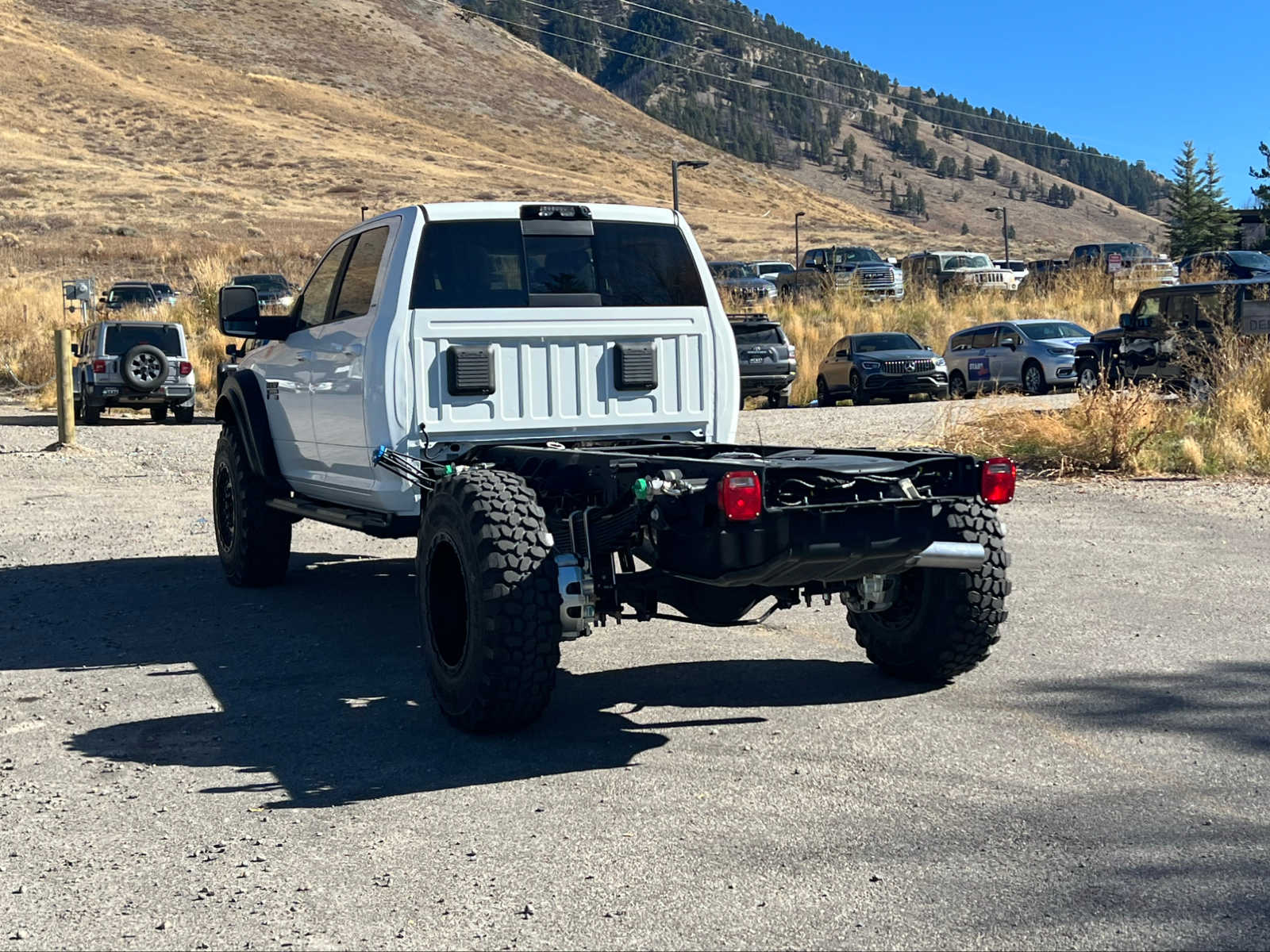 2024 Ram 4500 Chassis Cab Laramie 4x4 Crew Cab 60 CA 173.4 WB 16