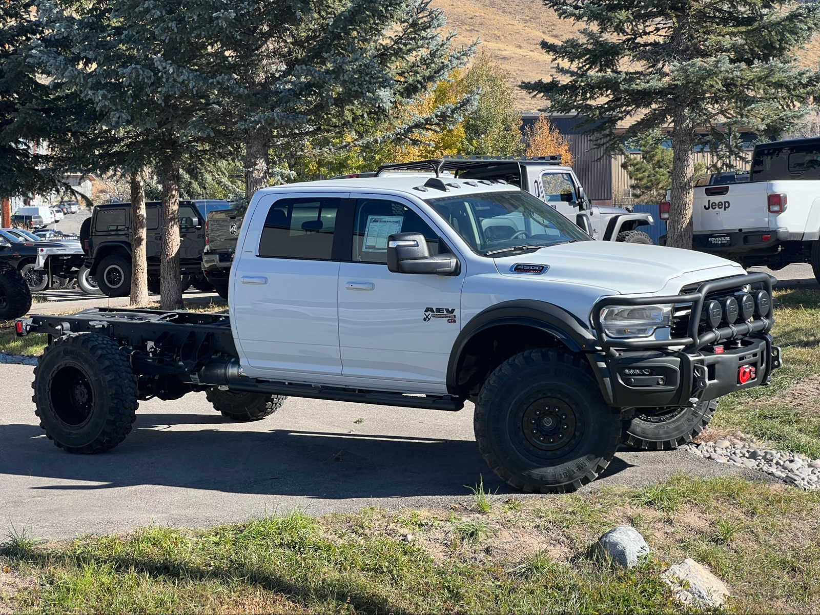 2024 Ram 4500 Chassis Cab Laramie 4x4 Crew Cab 60 CA 173.4 WB 43