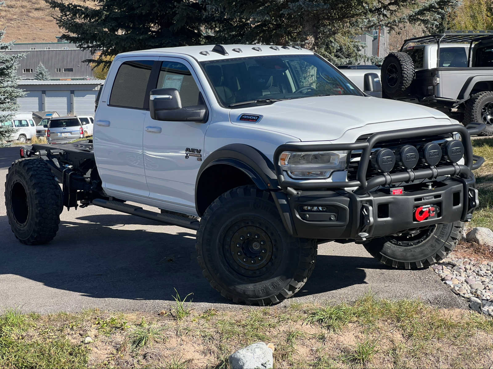 2024 Ram 4500 Chassis Cab Laramie 4x4 Crew Cab 60 CA 173.4 WB 42