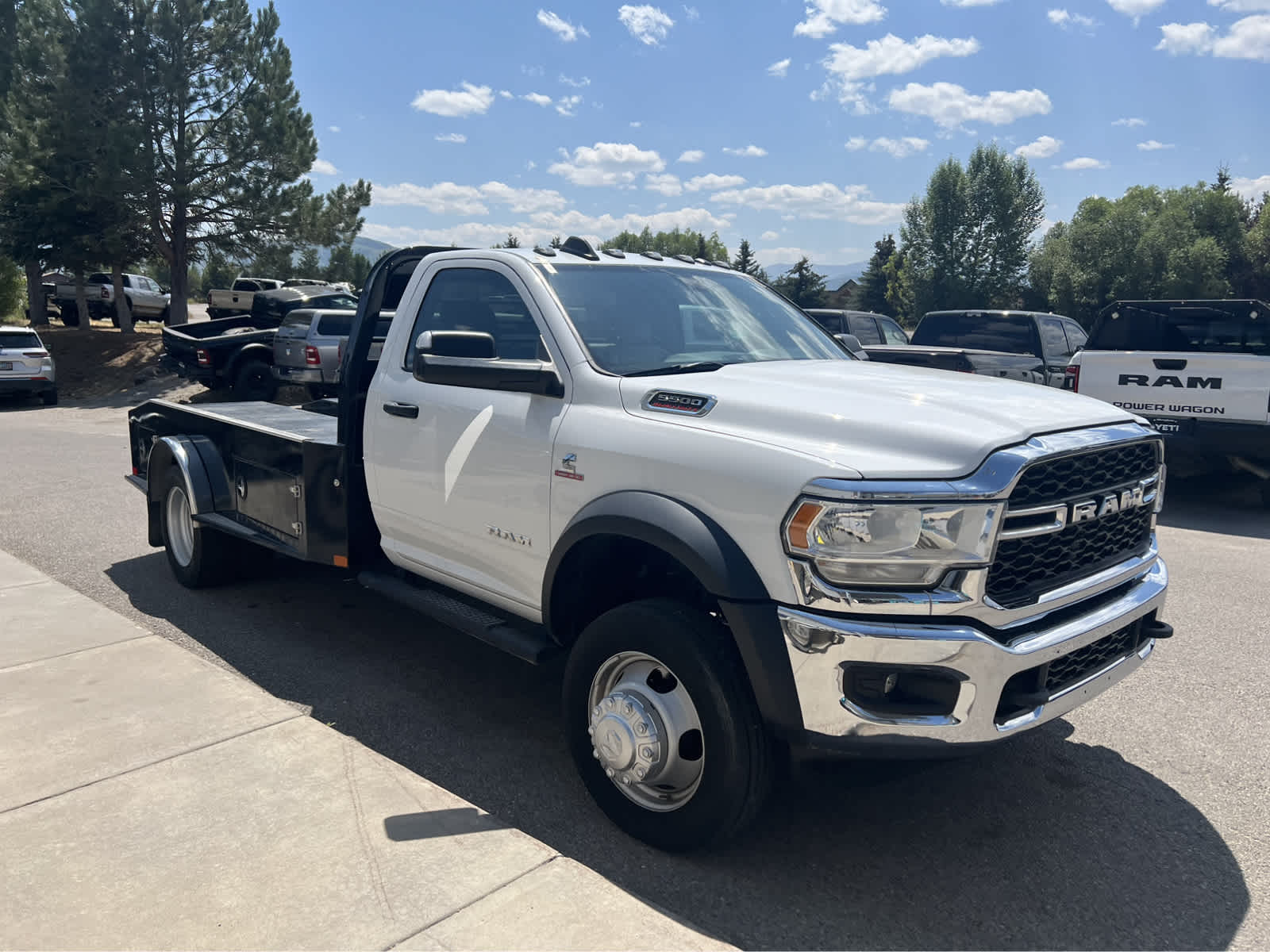 2021 Ram 5500 Chassis Cab Tradesman 4x4 Reg Cab 84 CA 168.5 WB 11