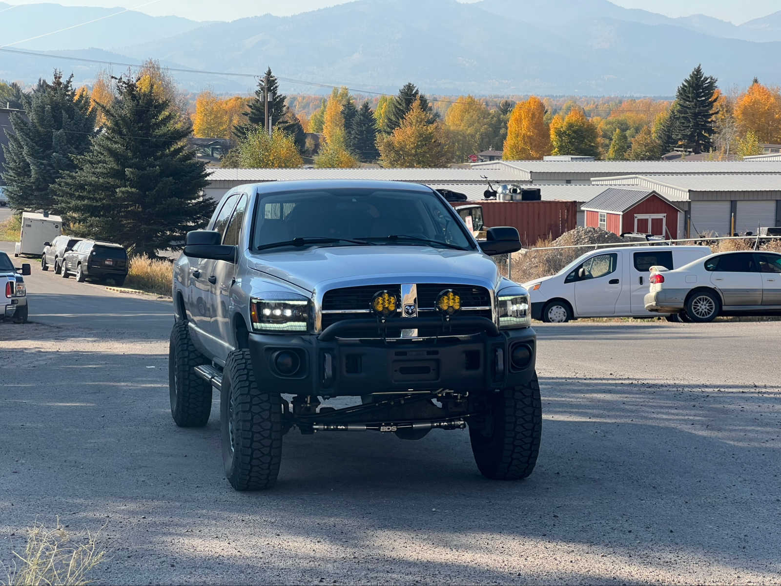 2008 Dodge Ram 2500 SXT 4WD Mega Cab 160.5 7