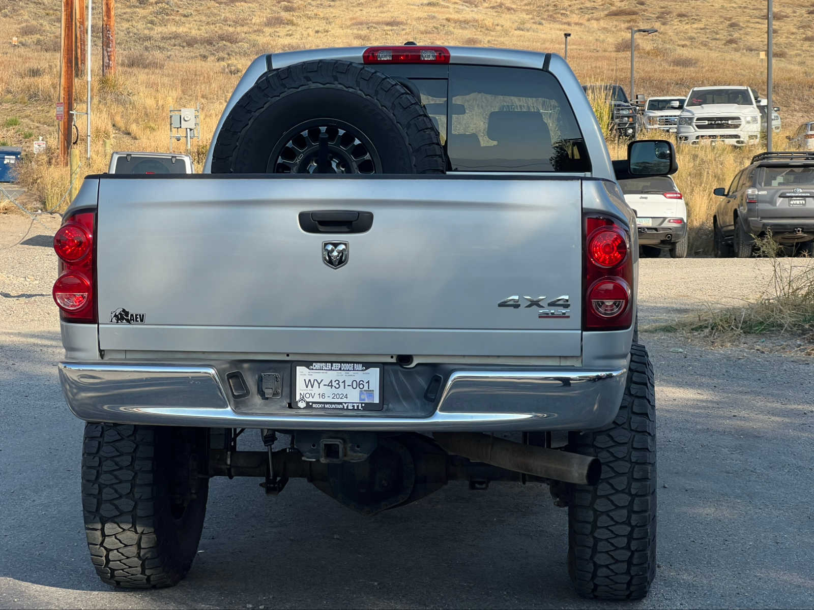 2008 Dodge Ram 2500 SXT 4WD Mega Cab 160.5 14