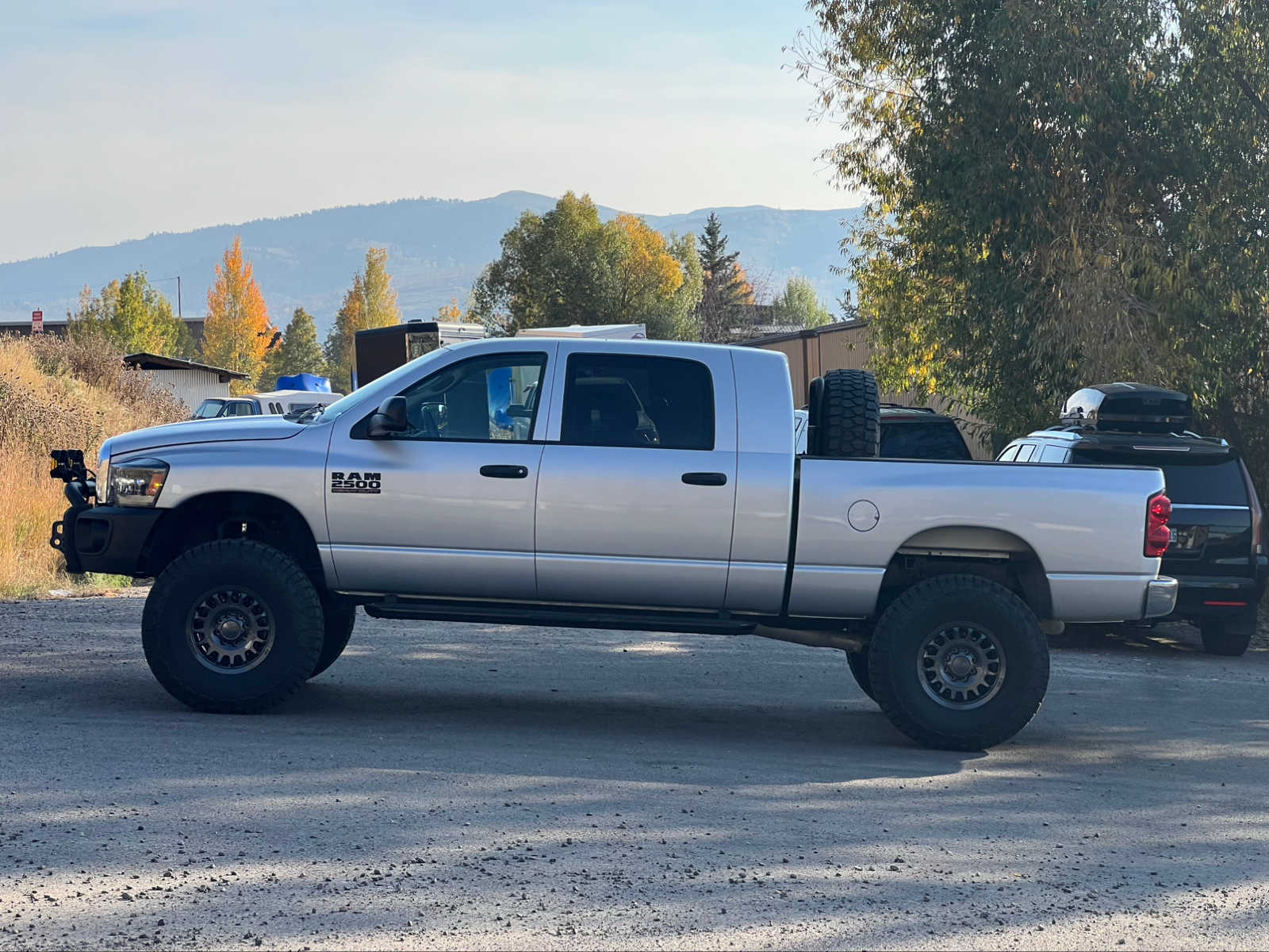 2008 Dodge Ram 2500 SXT 4WD Mega Cab 160.5 18