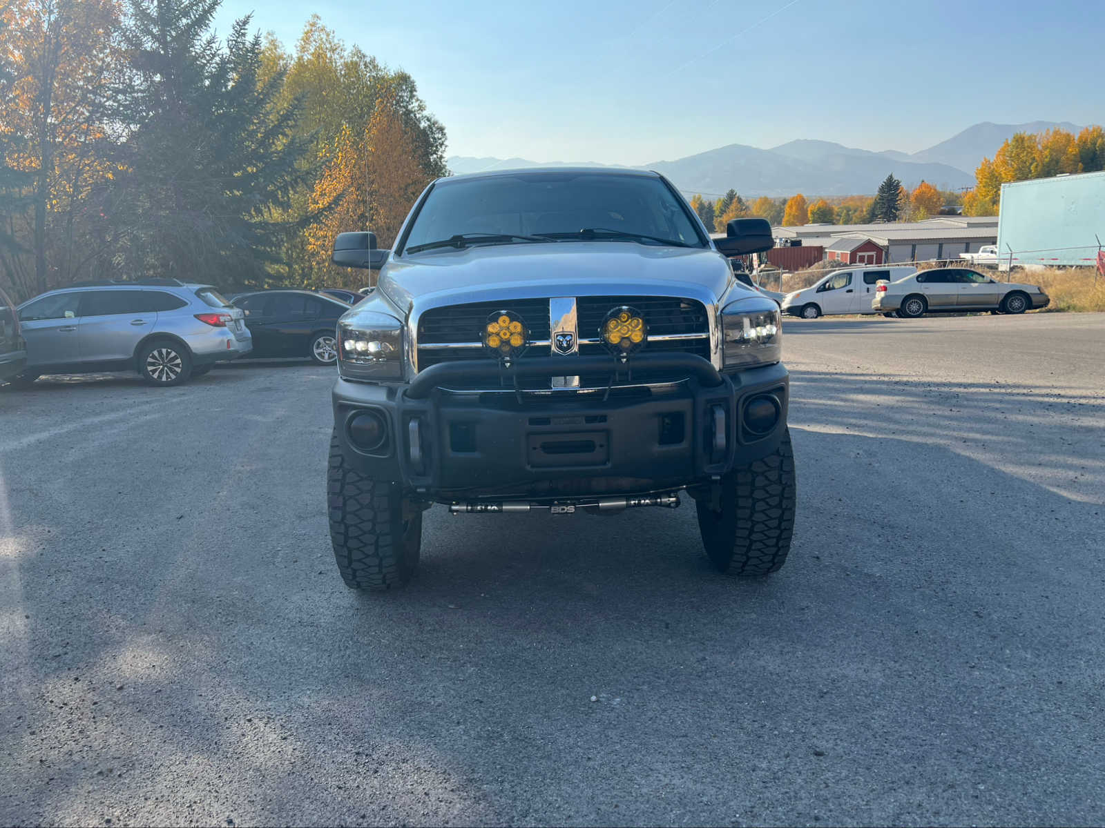 2008 Dodge Ram 2500 SXT 4WD Mega Cab 160.5 22