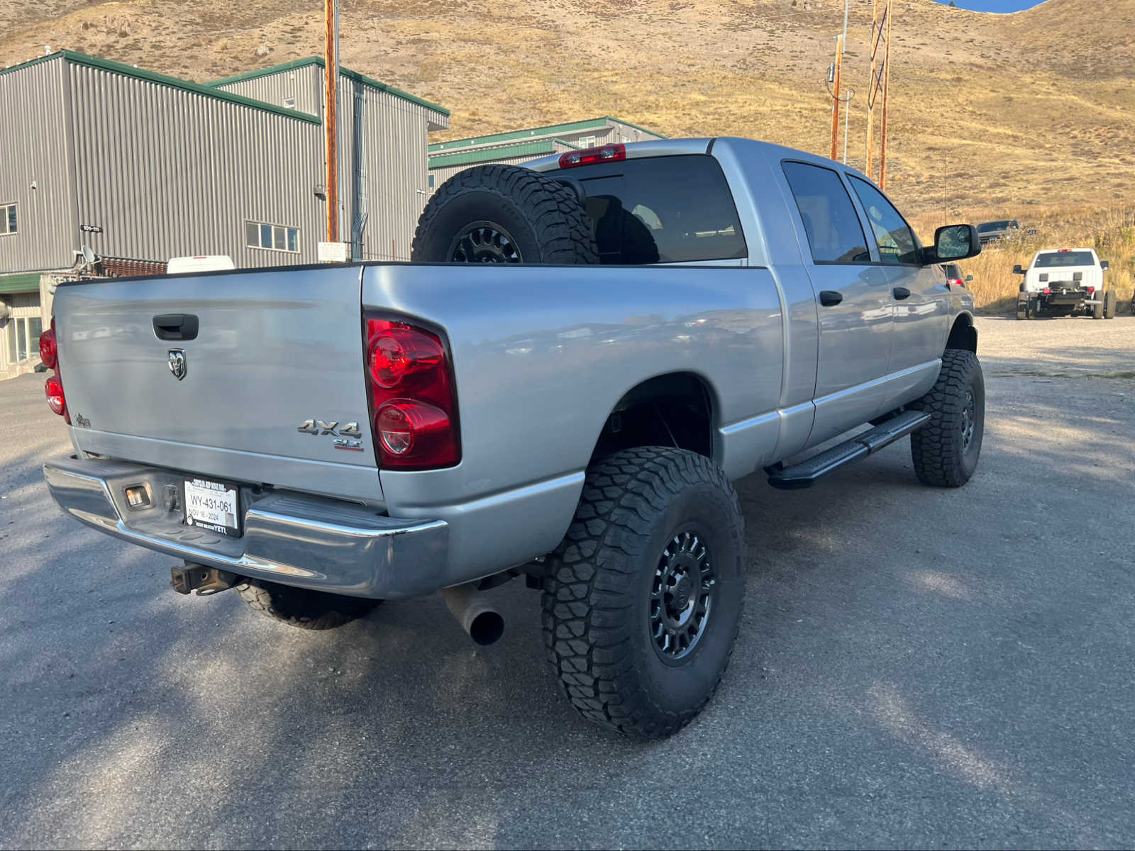 2008 Dodge Ram 2500 SXT 4WD Mega Cab 160.5 29