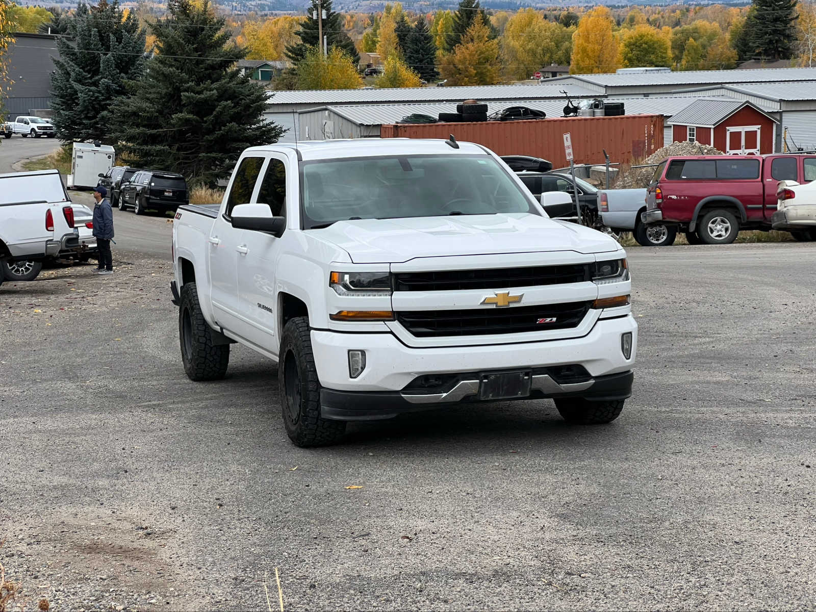 2017 Chevrolet Silverado 1500 LT 4WD Crew Cab 143.5 6