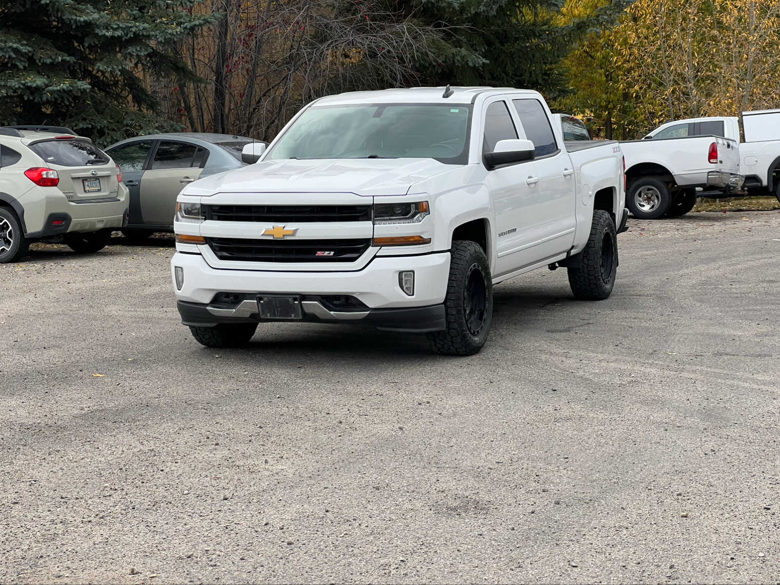 2017 Chevrolet Silverado 1500 LT 4WD Crew Cab 143.5 4